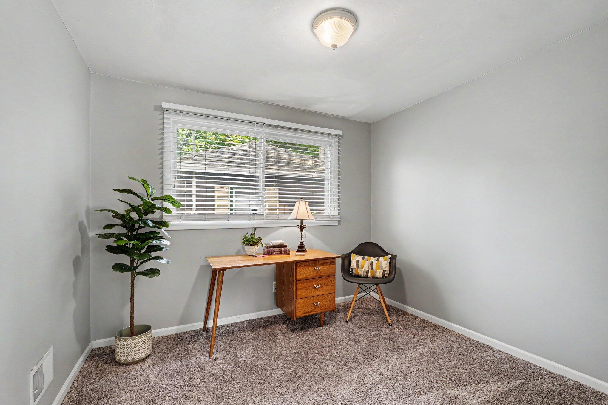 1205 Fountain Street NE Grand Rapids MI 49503
