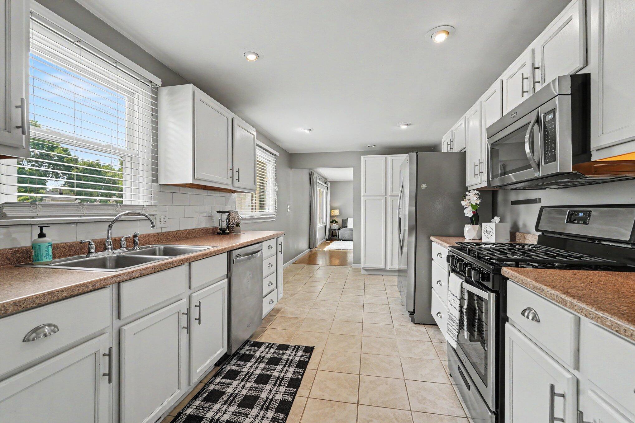 1205 Fountain Street NE Grand Rapids MI 49503