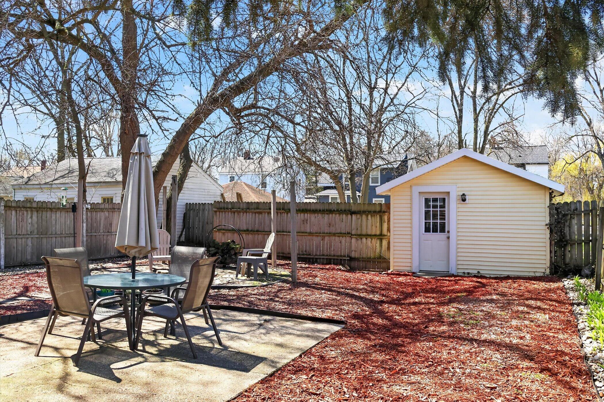 1717 Linden Avenue SE Grand Rapids MI 49507