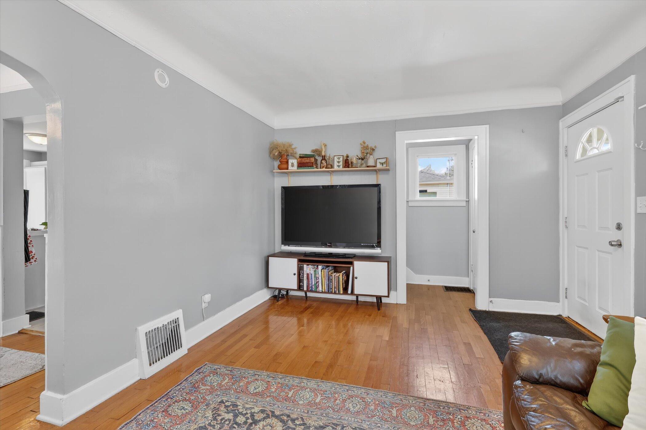 1717 Linden Avenue SE Grand Rapids MI 49507
