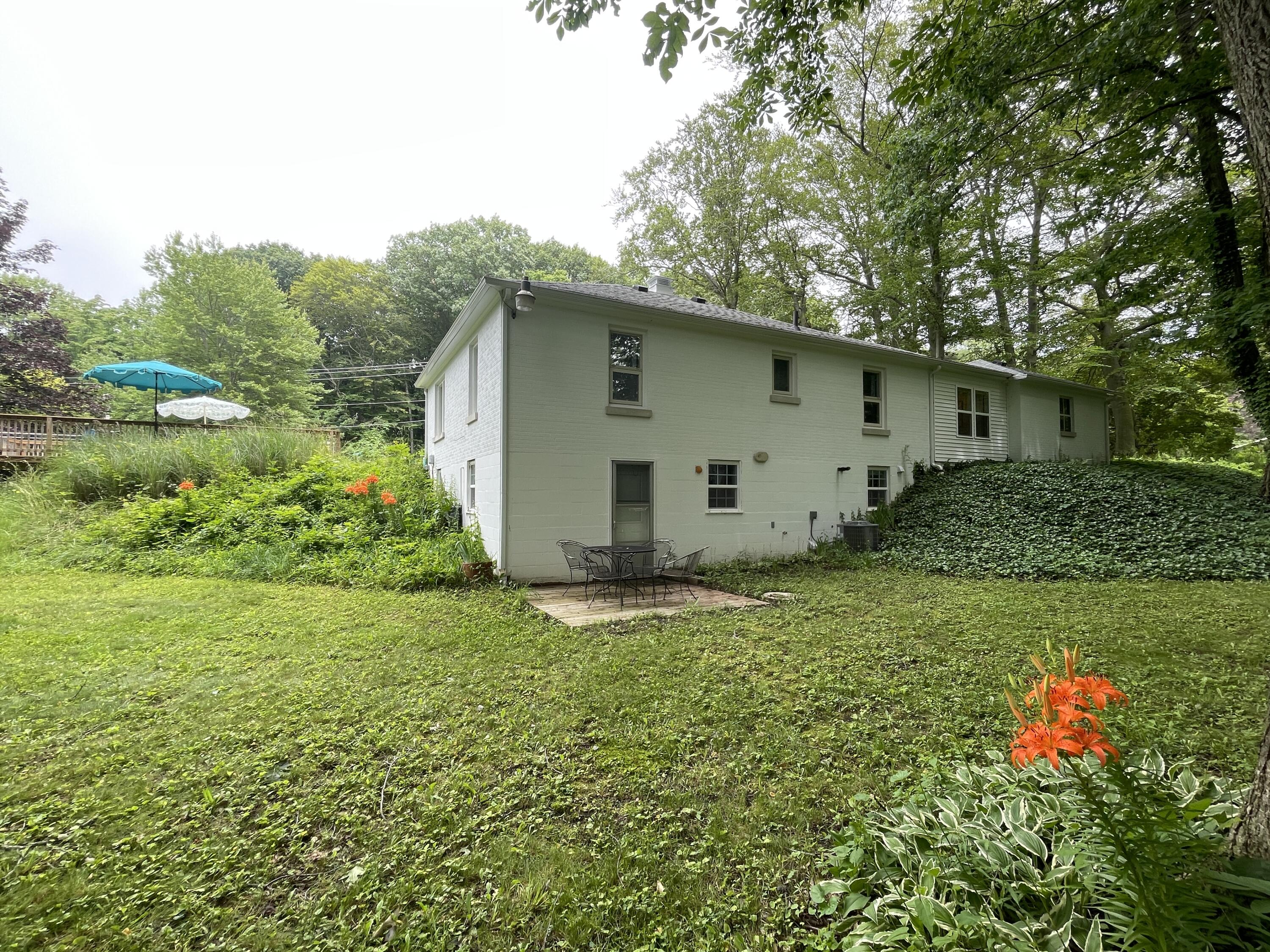 2982 W Bundy Road Coloma MI 49038