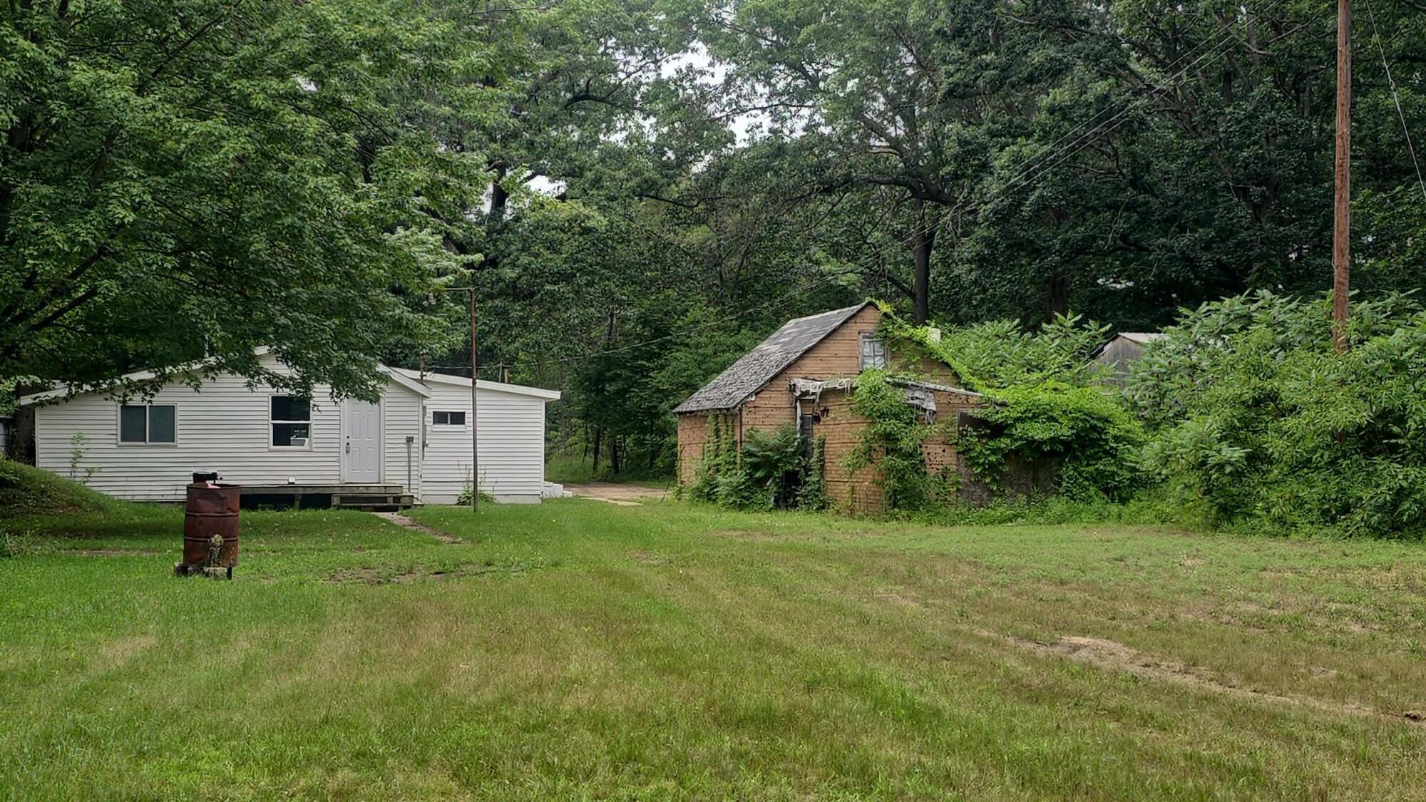 2032 S Mill Iron Road Muskegon MI 49442