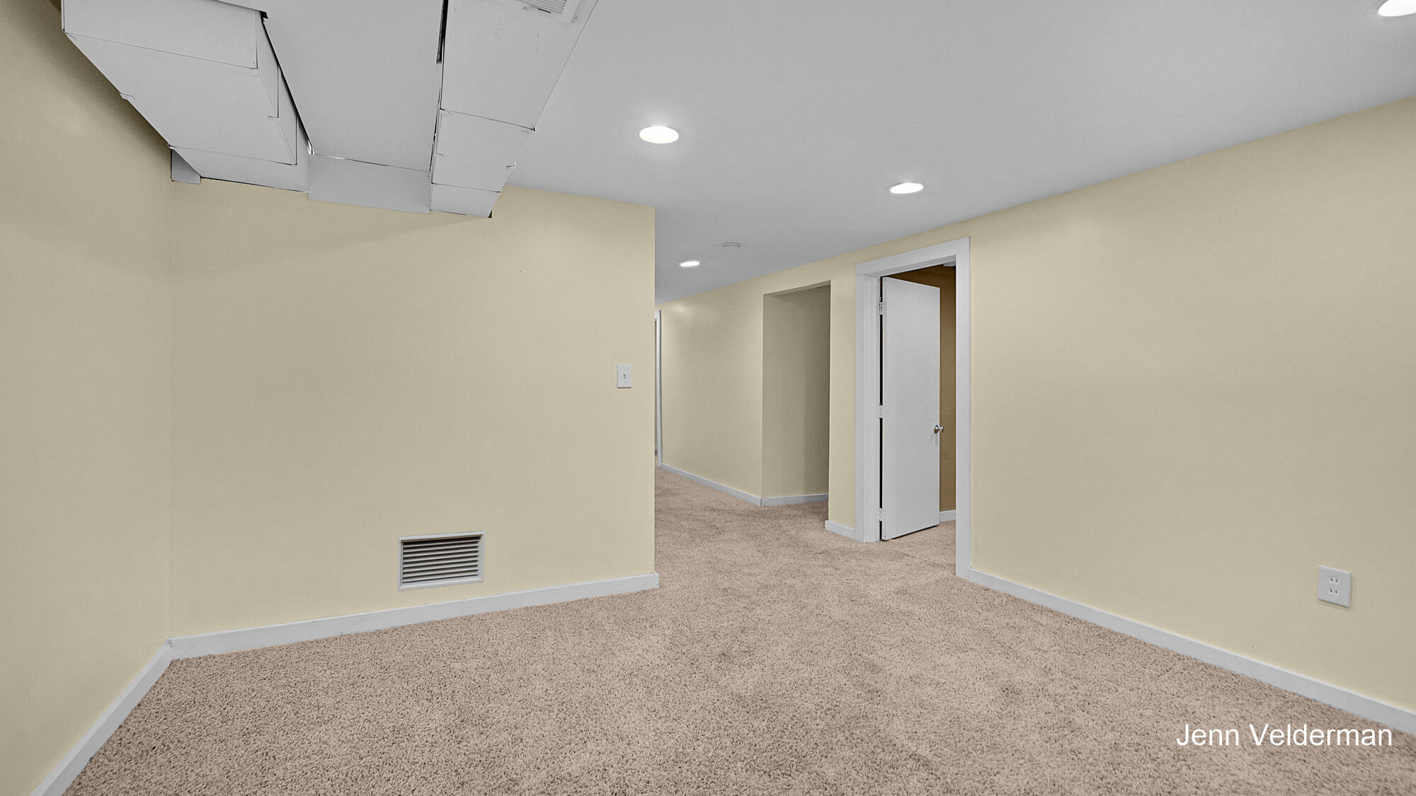1236 Benjamin Avenue SE Grand Rapids MI 49506