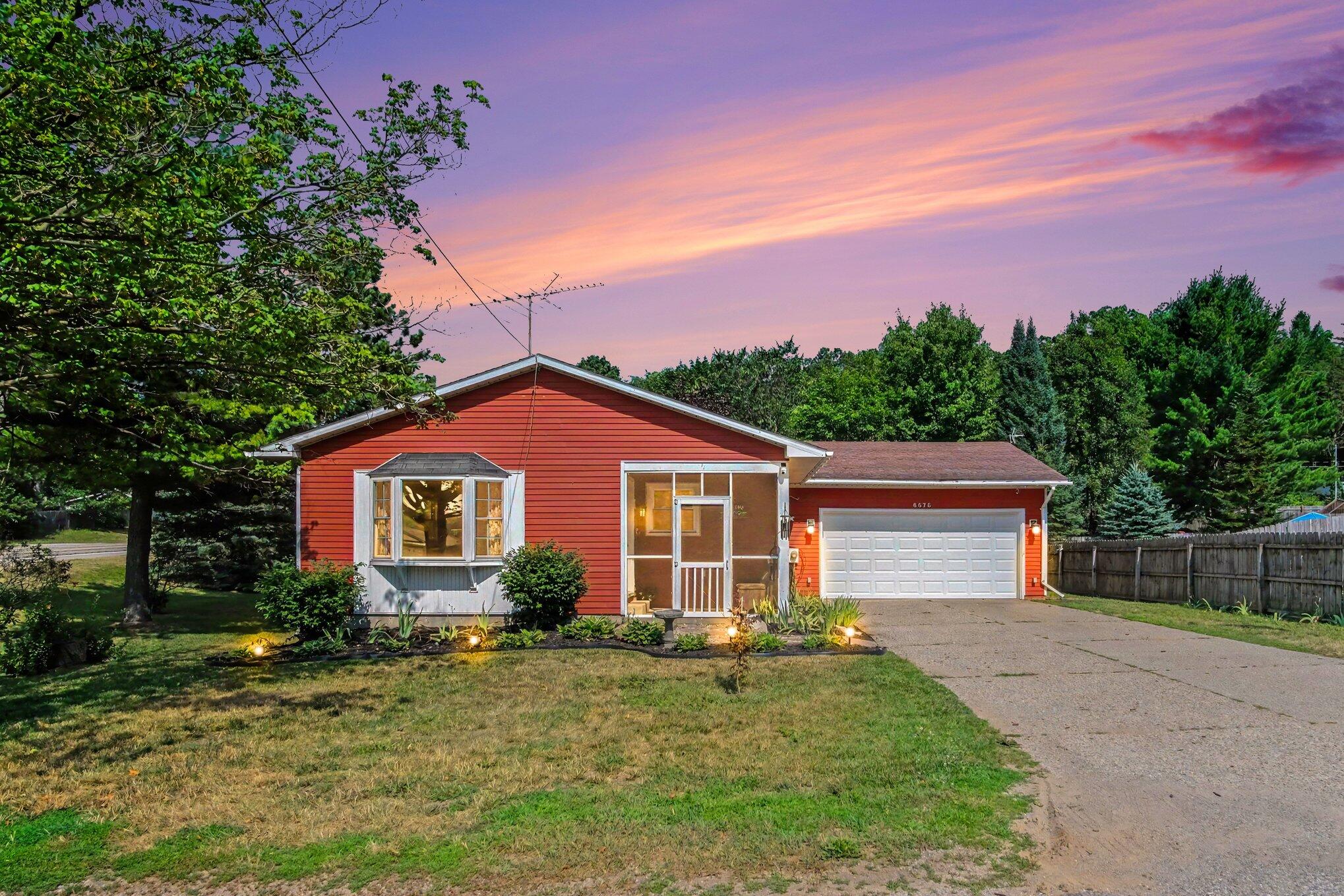 6676 Naontah Trail NE Rockford MI 49341