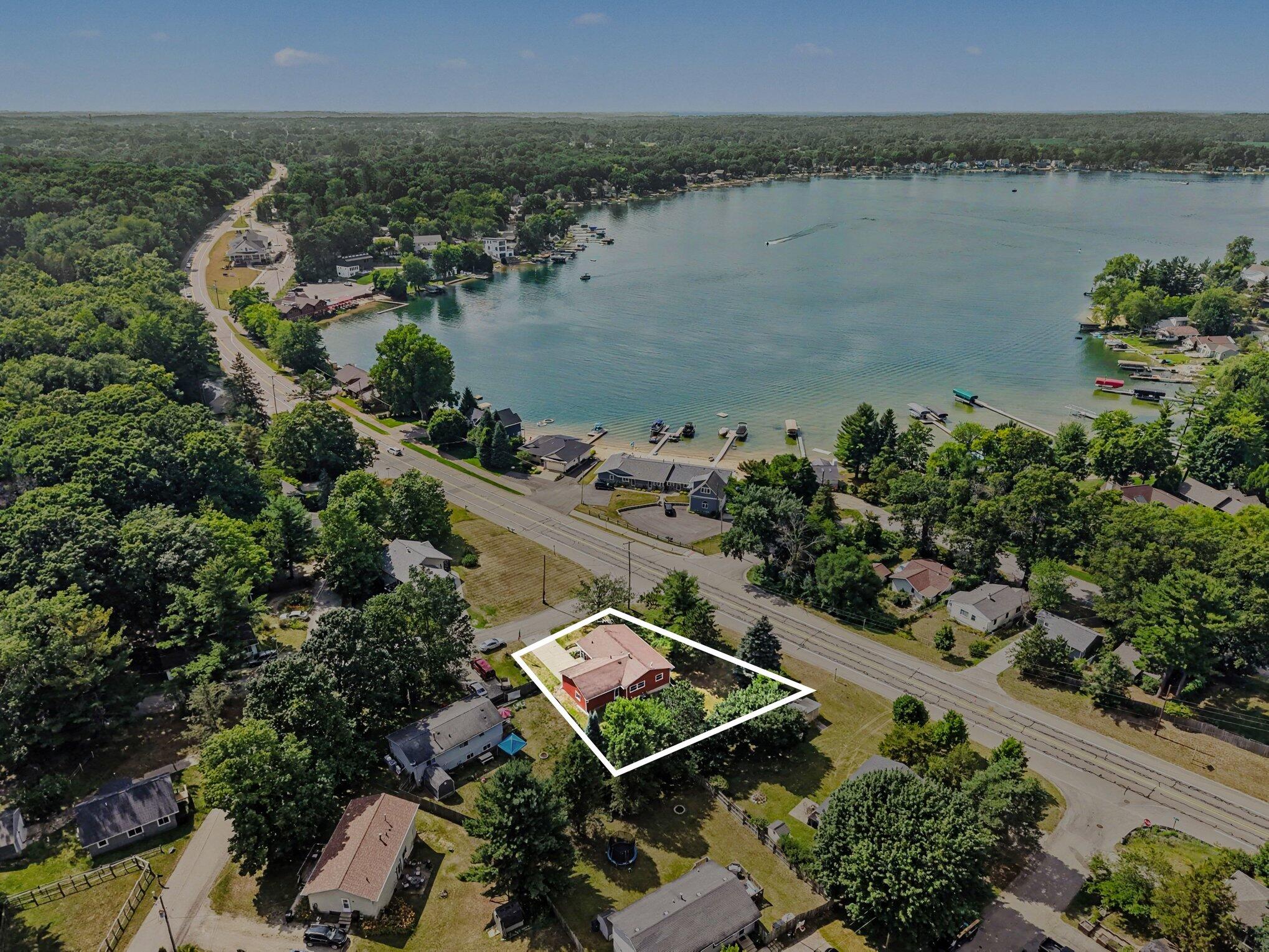 6676 Naontah Trail NE Rockford MI 49341