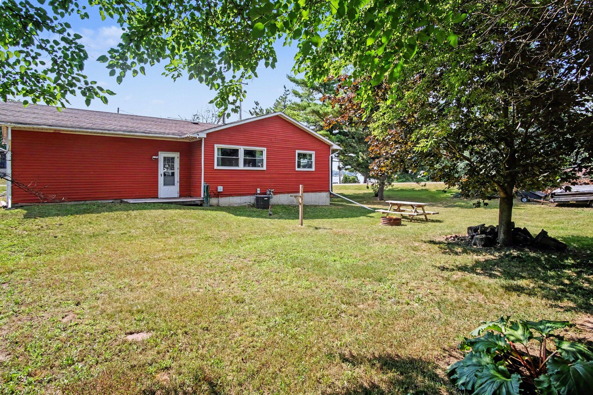 6676 Naontah Trail NE Rockford MI 49341