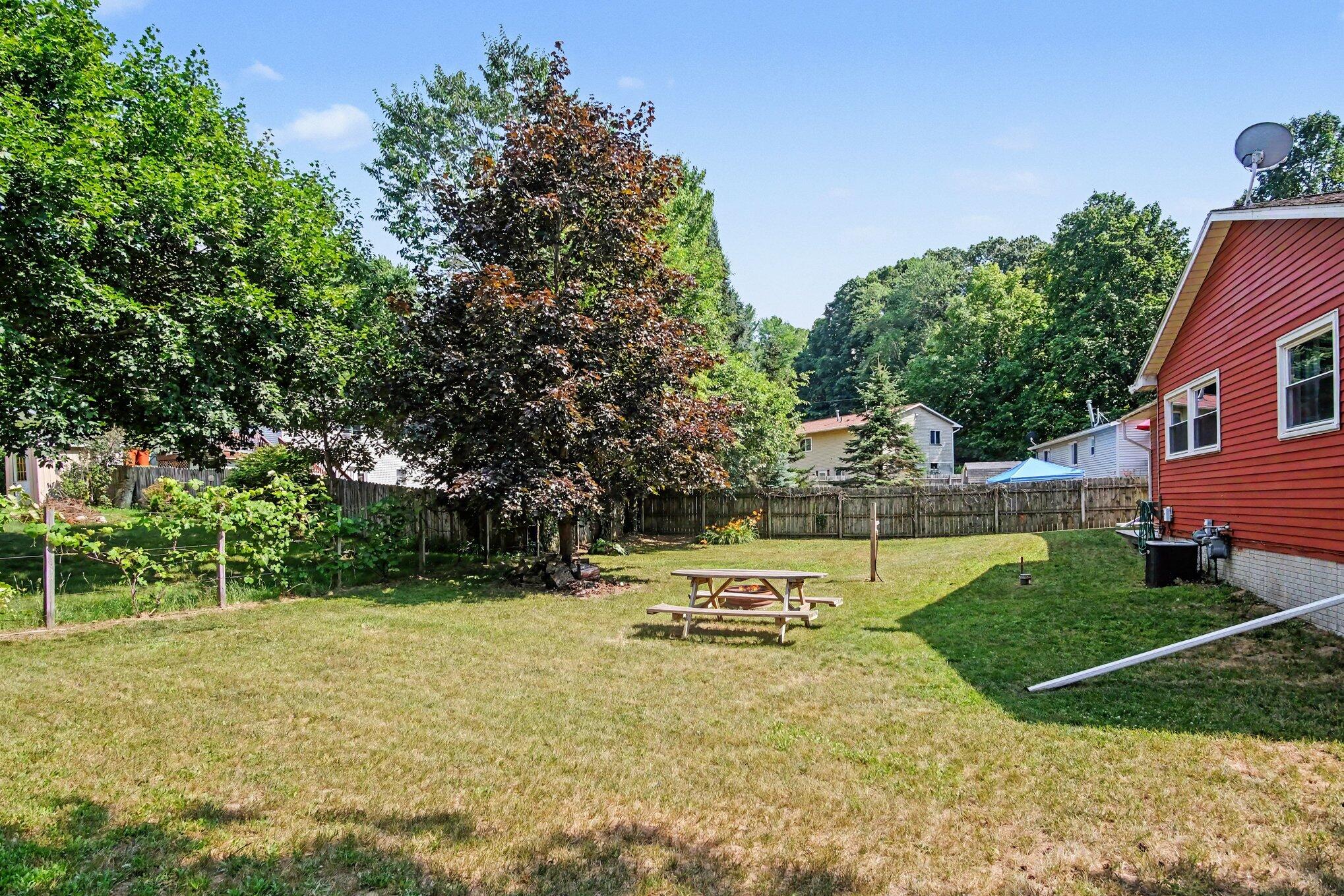 6676 Naontah Trail NE Rockford MI 49341