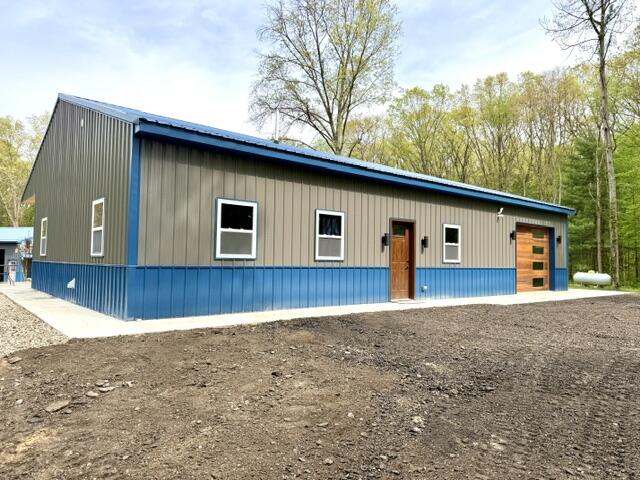 53815 Glenwood Road Dowagiac MI 49047