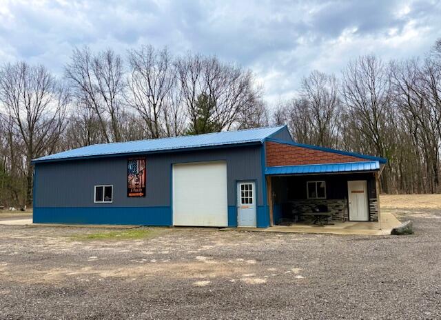53815 Glenwood Road Dowagiac MI 49047