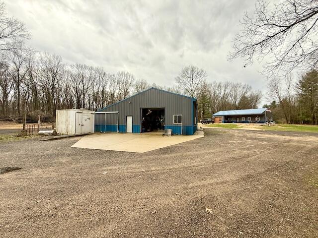53815 Glenwood Road Dowagiac MI 49047