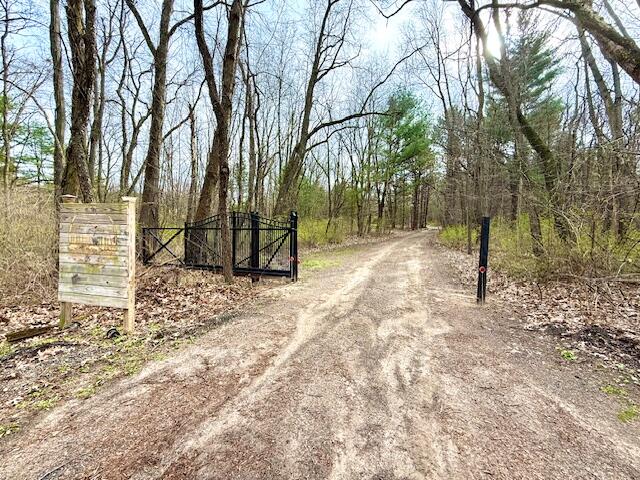 53815 Glenwood Road Dowagiac MI 49047