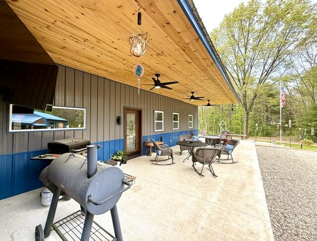 53815 Glenwood Road Dowagiac MI 49047
