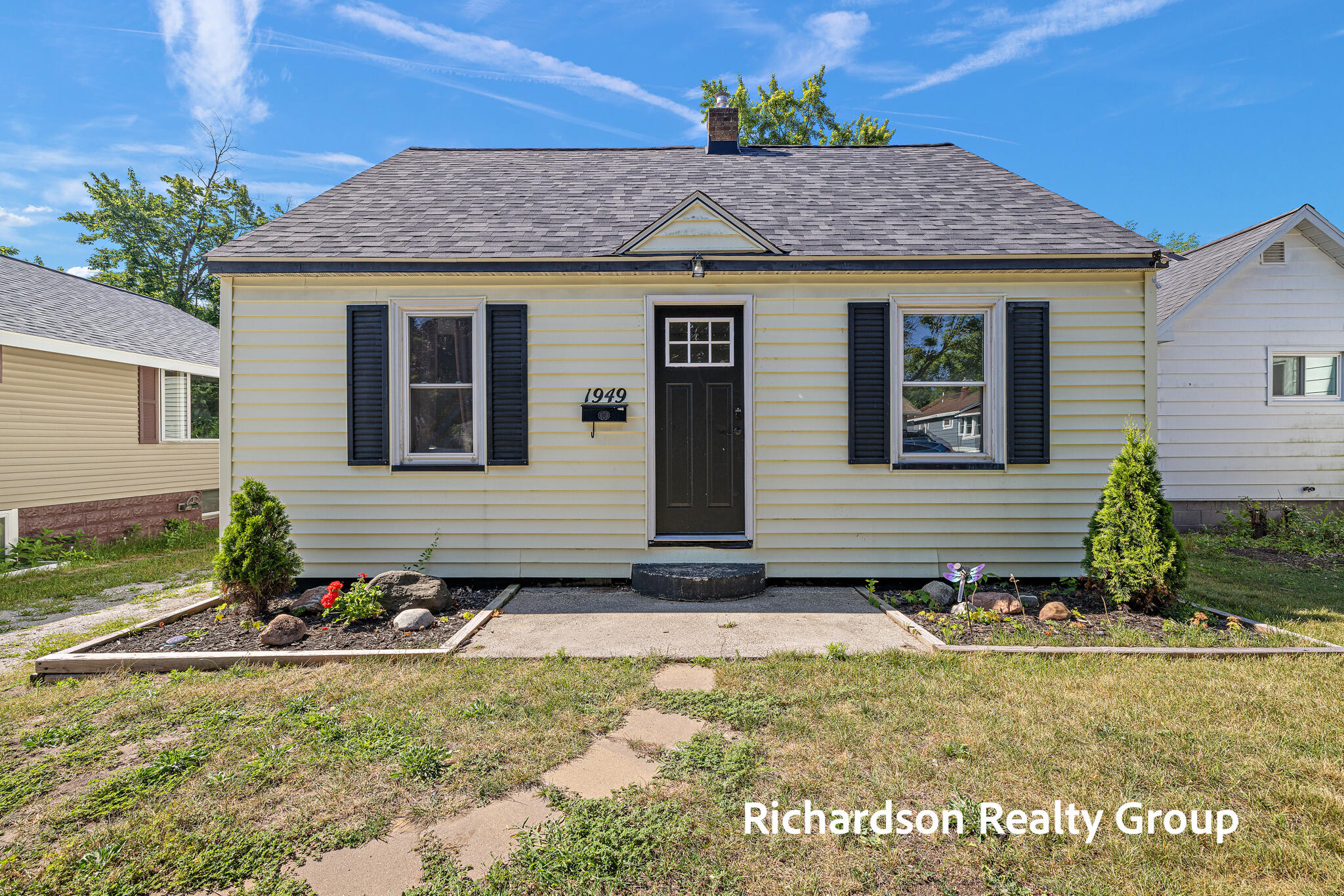 1949 Letart Avenue Muskegon MI 49441