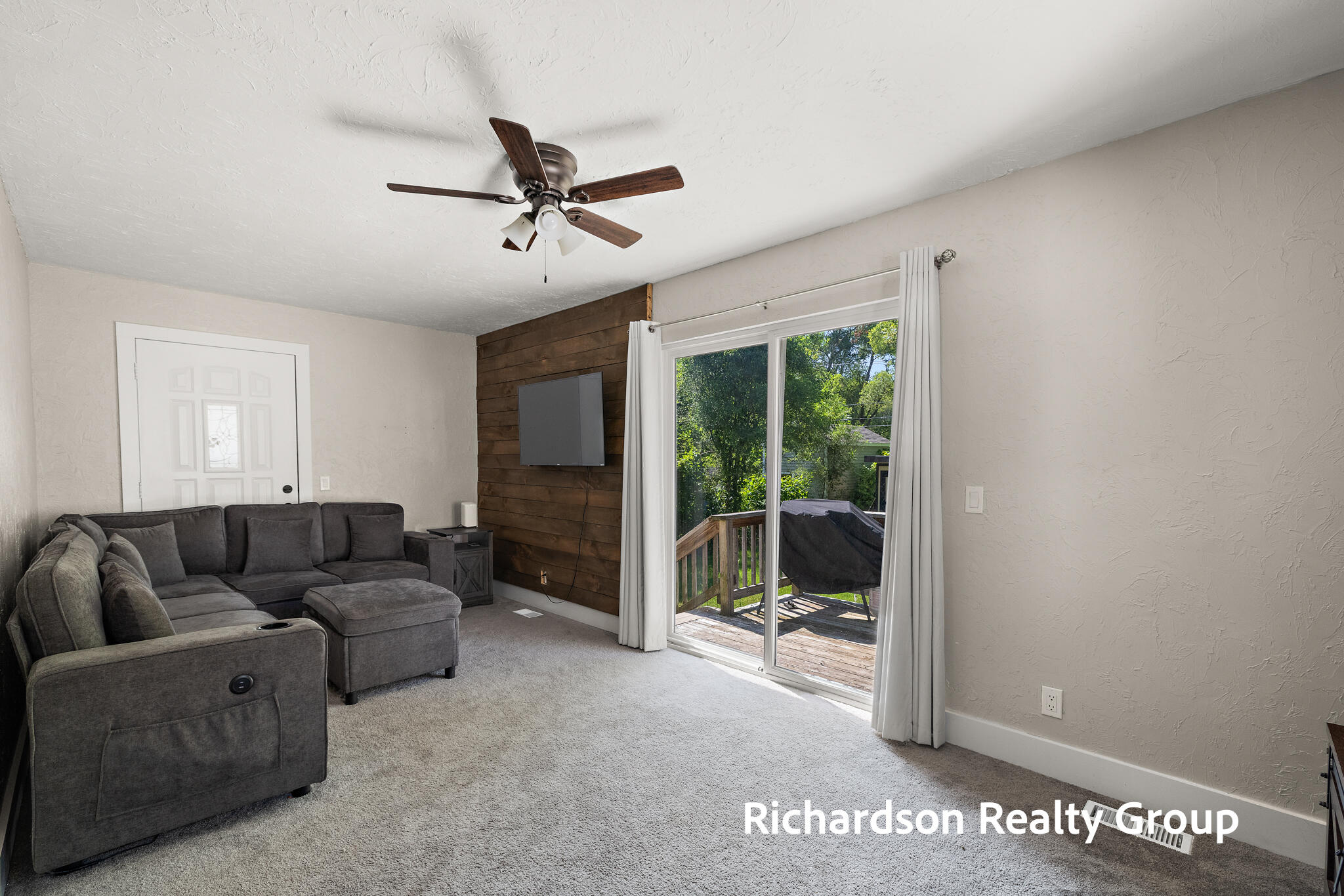 1949 Letart Avenue Muskegon MI 49441