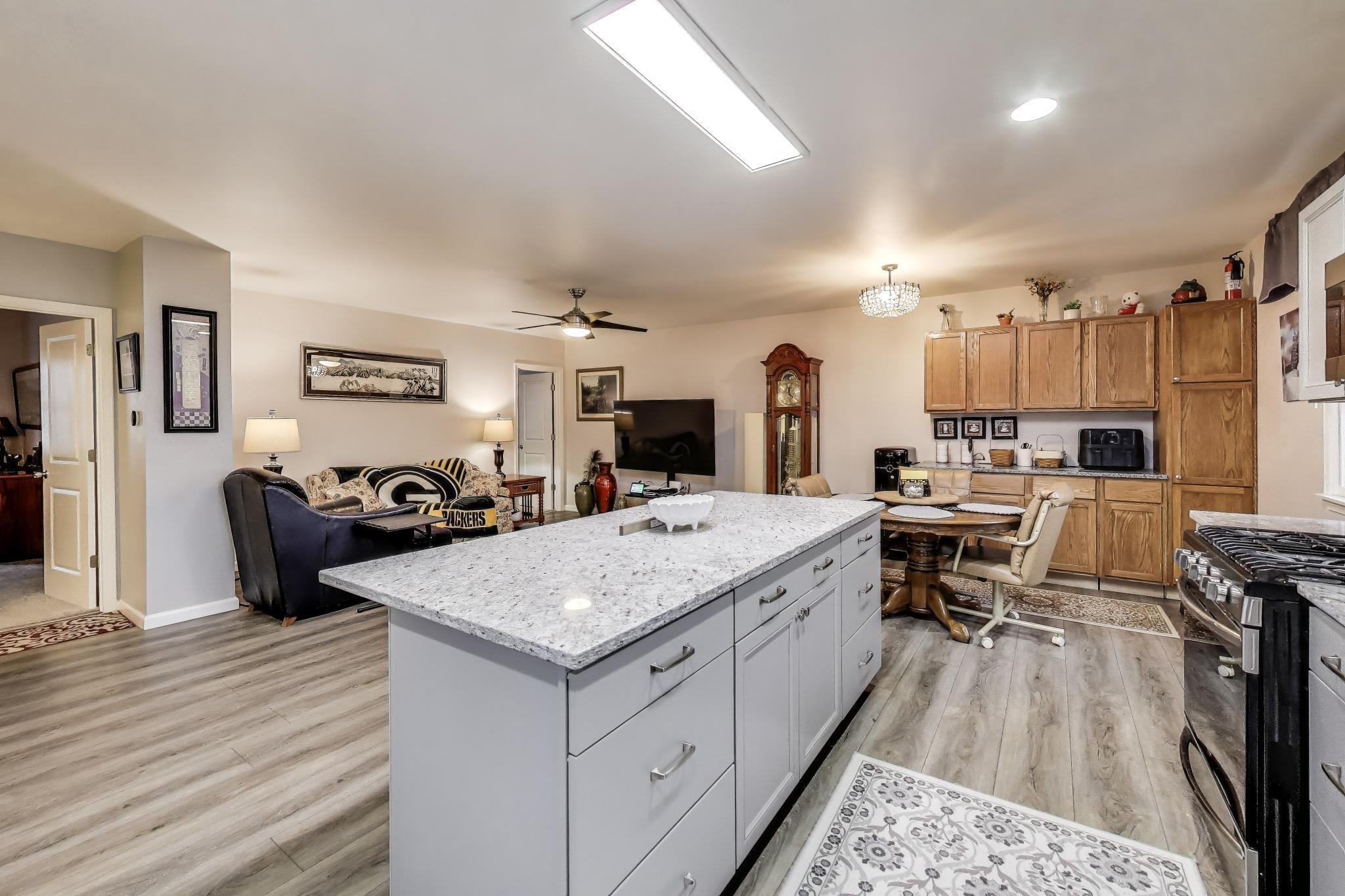 22451 Us Highway 12 Edwardsburg MI 49112