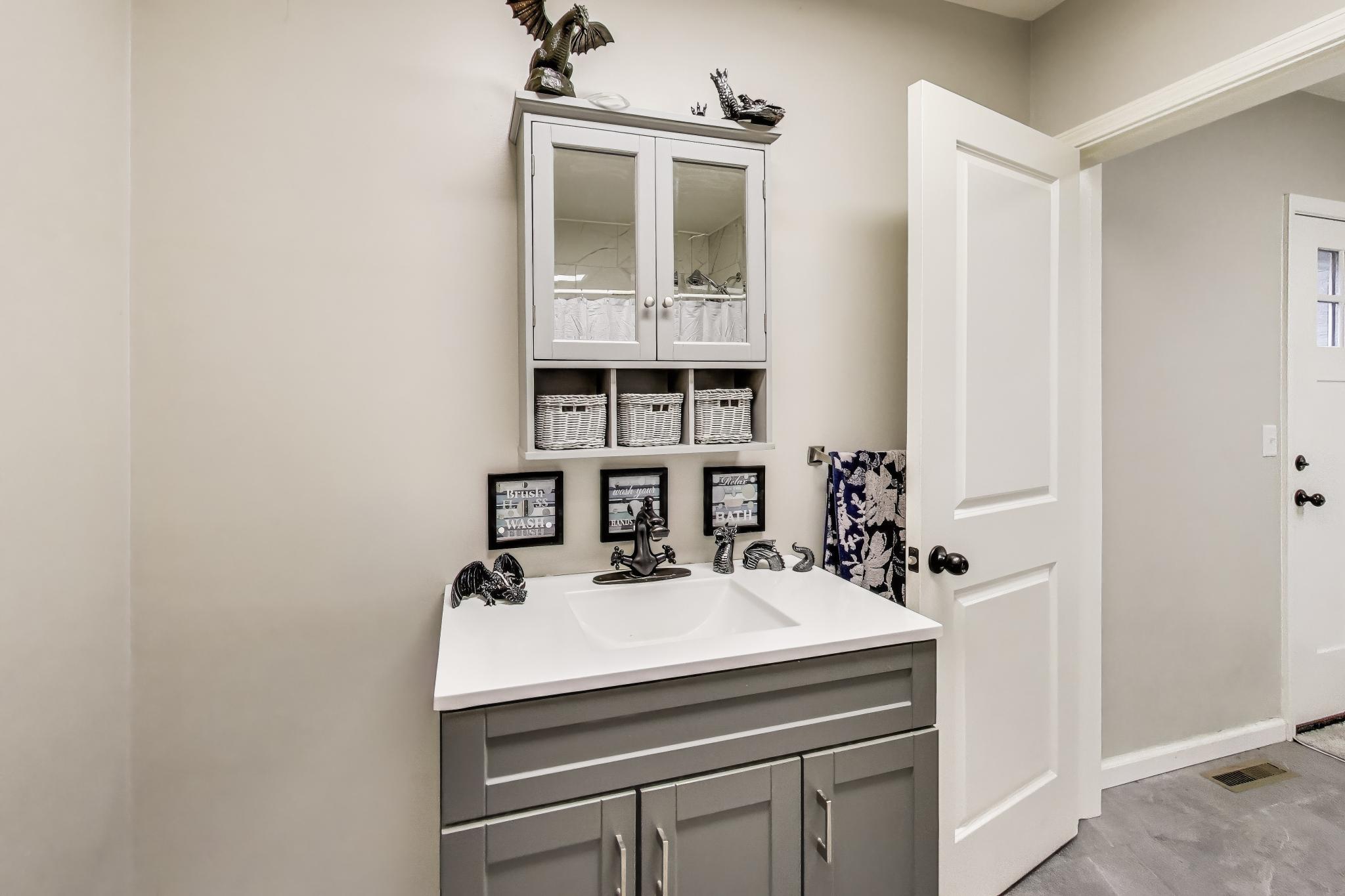 22451 Us Highway 12 Edwardsburg MI 49112