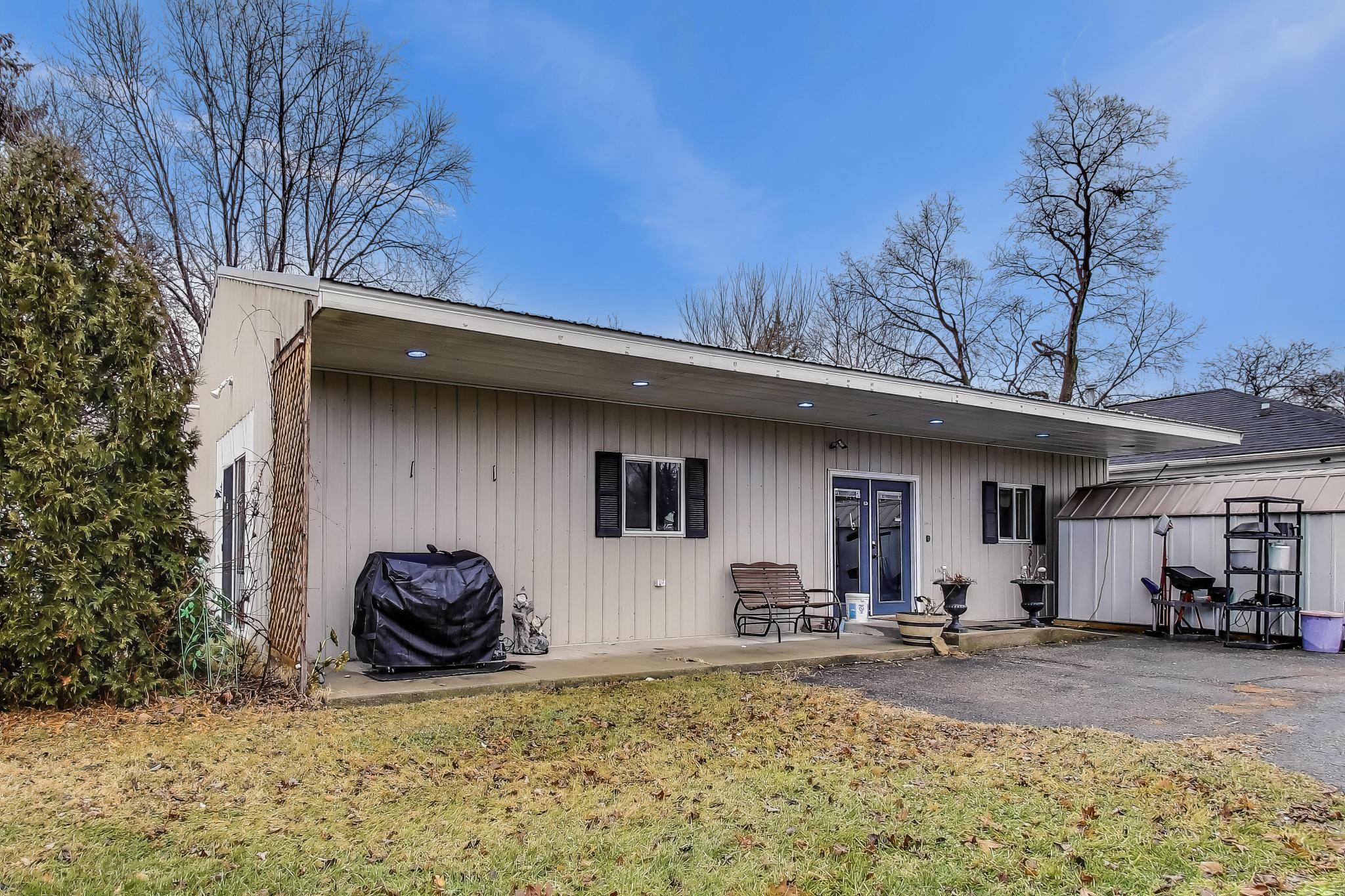 22451 Us Highway 12 Edwardsburg MI 49112
