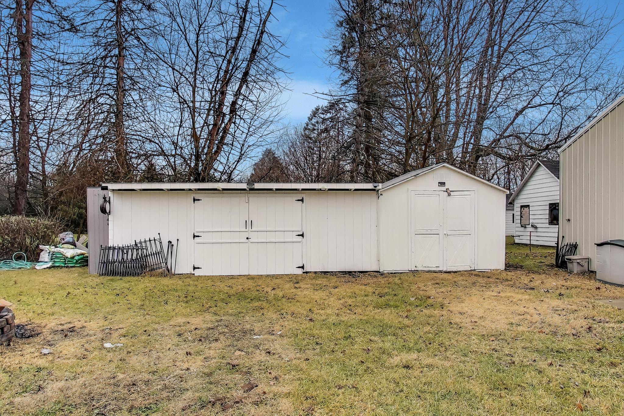 22451 Us Highway 12 Edwardsburg MI 49112