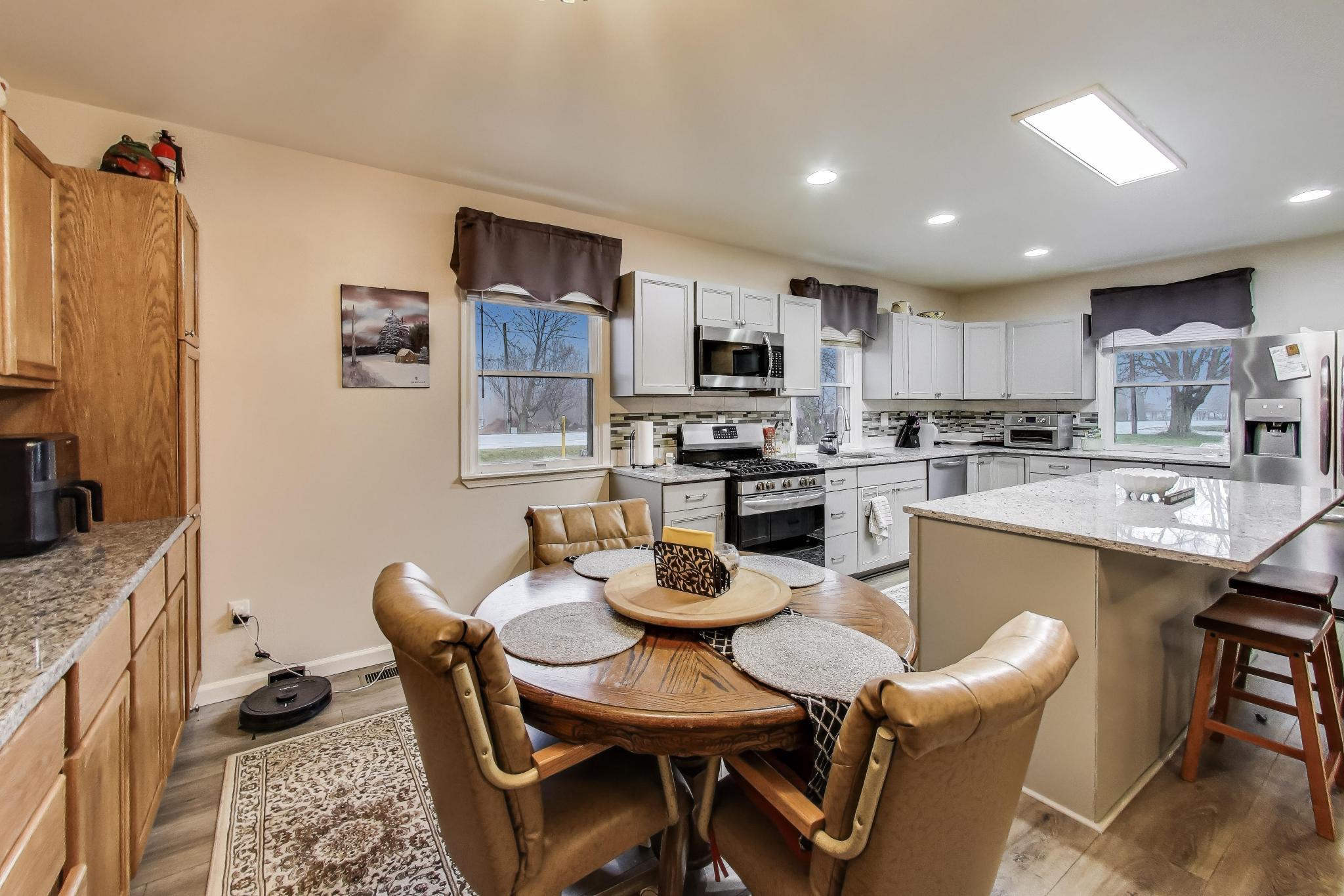 22451 Us Highway 12 Edwardsburg MI 49112