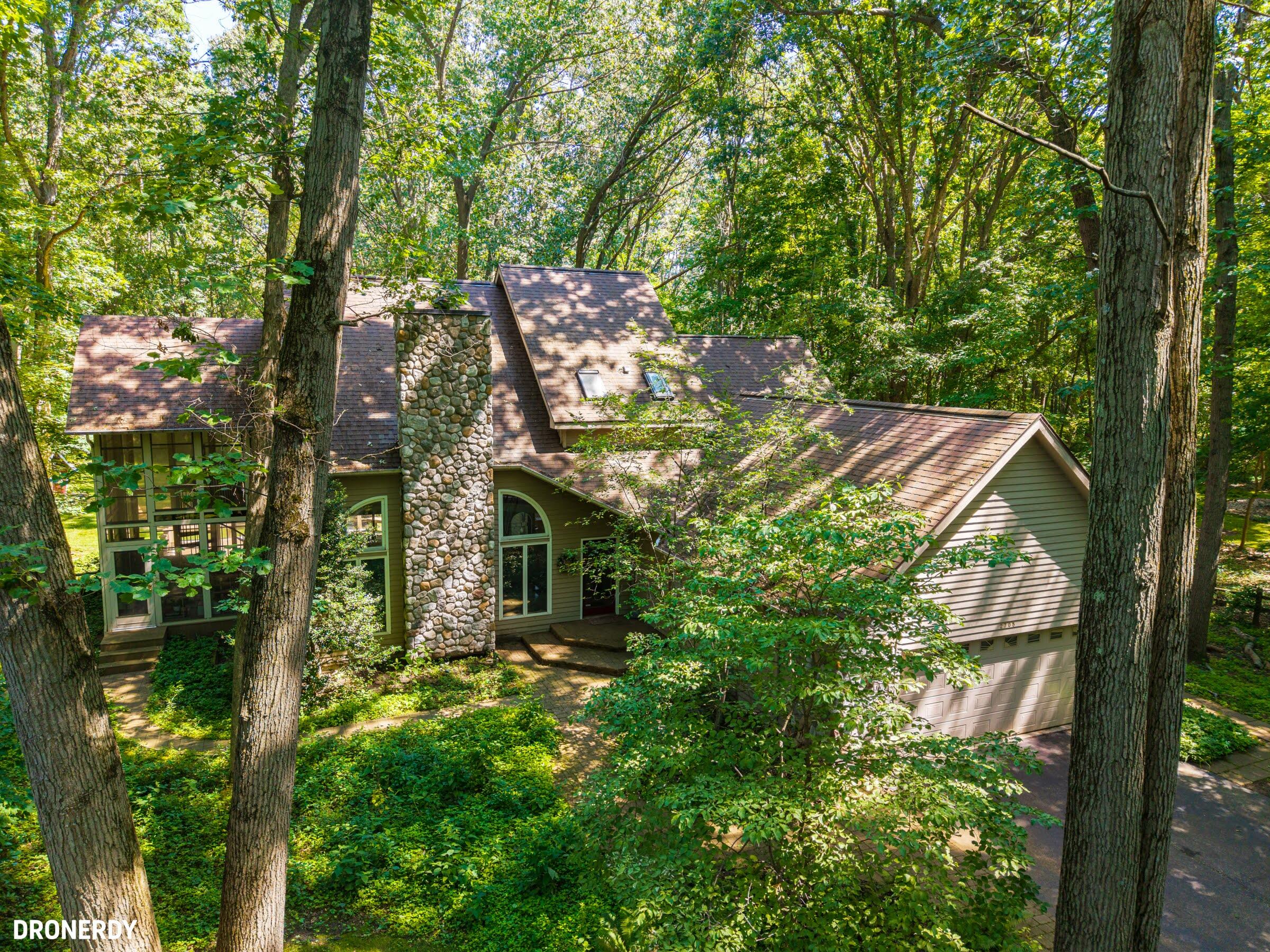 2705 W Glenlord Road Stevensville MI 49127