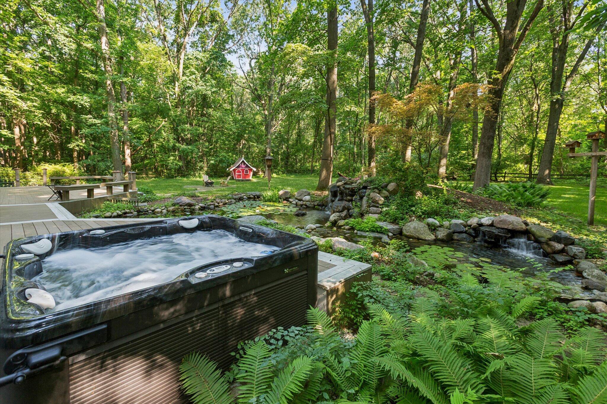 2705 W Glenlord Road Stevensville MI 49127