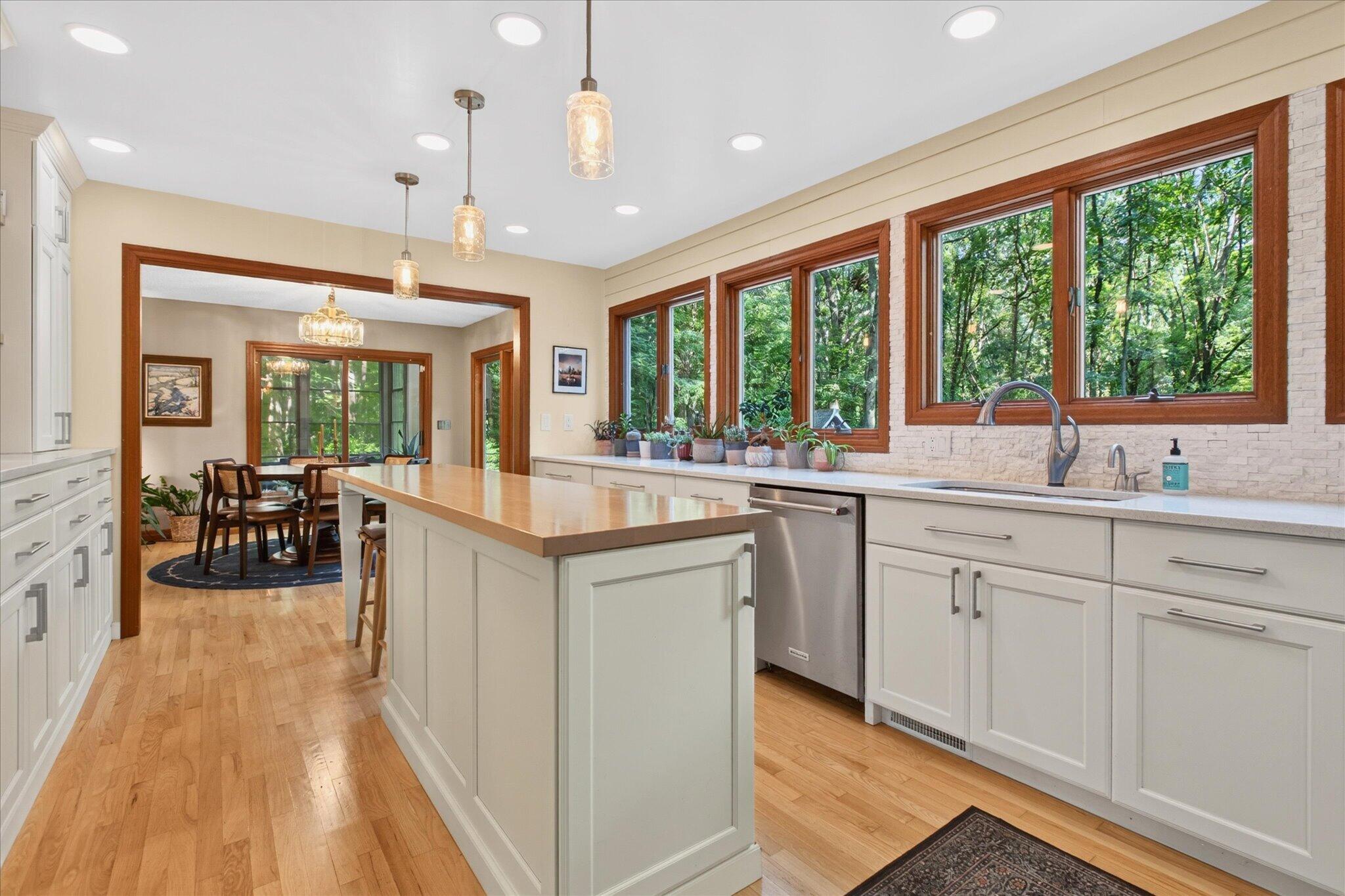 2705 W Glenlord Road Stevensville MI 49127