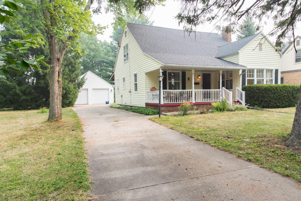 420 Evelyn Avenue Kalamazoo MI 49001