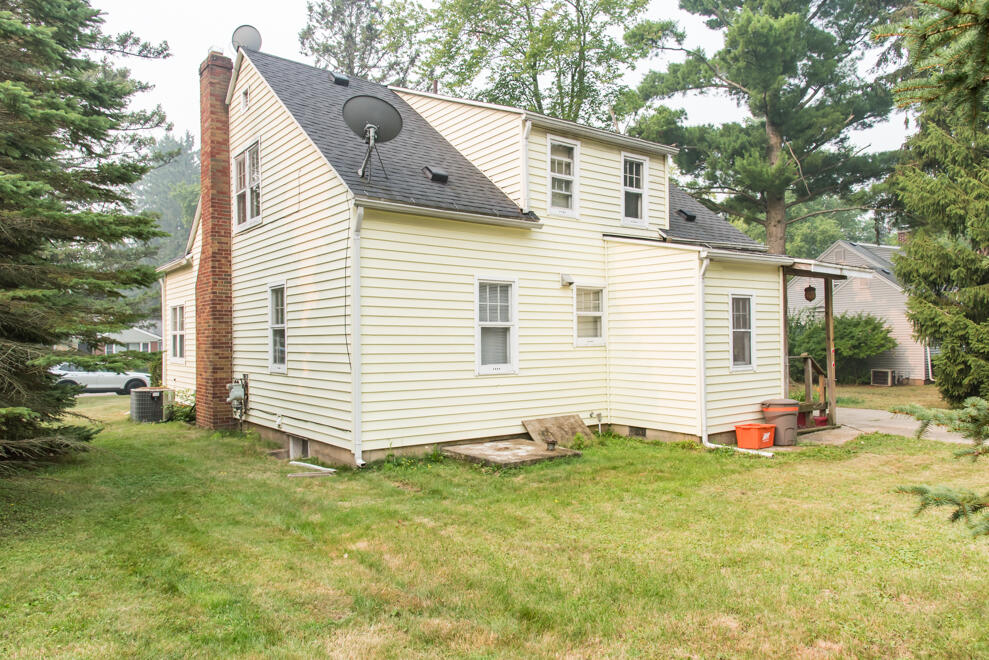 420 Evelyn Avenue Kalamazoo MI 49001