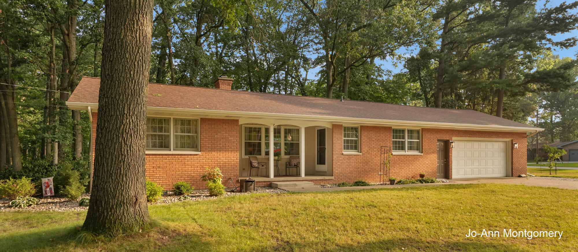 835 E Fennwood Circle Muskegon MI 49445