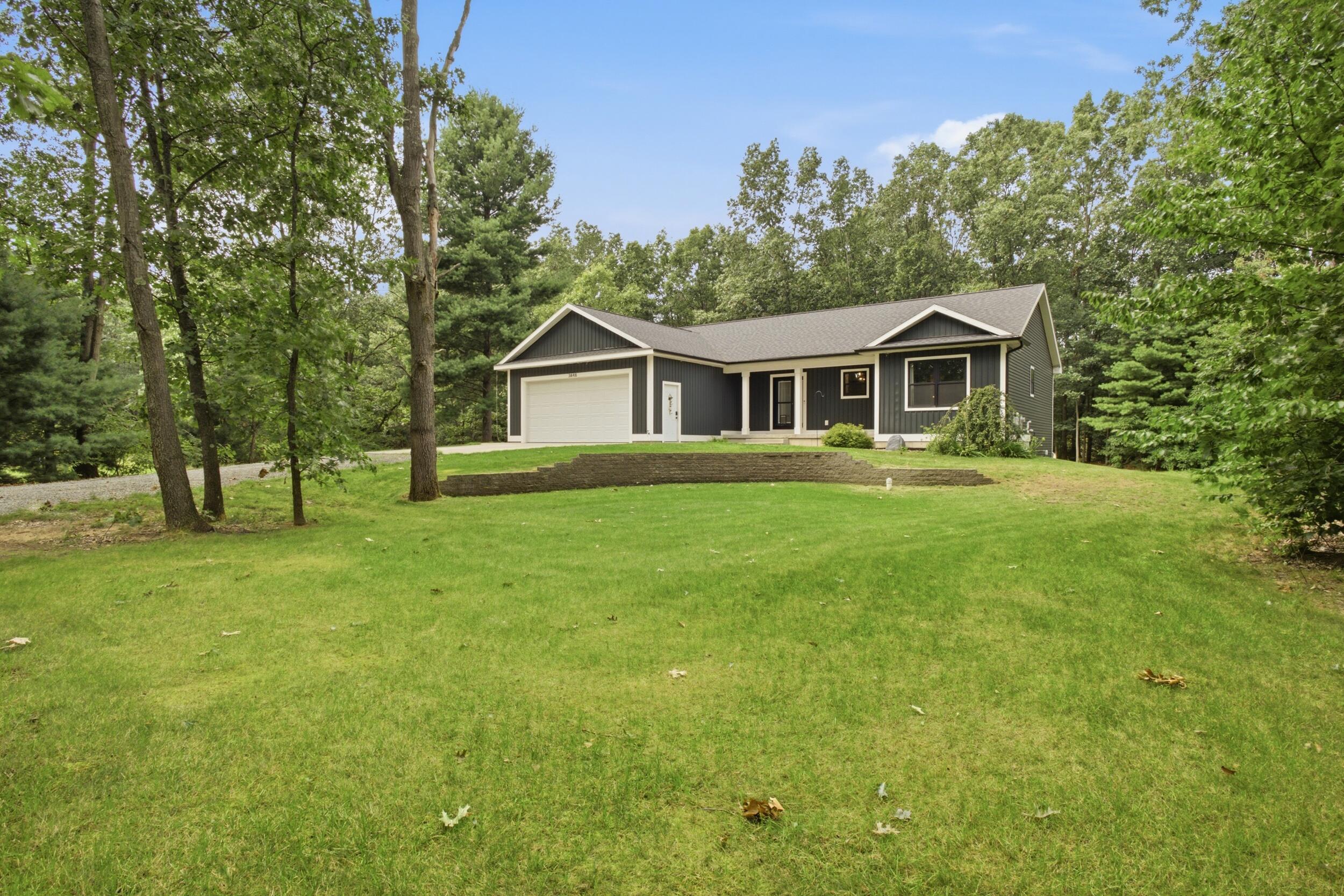 3848 Trailside Drive Muskegon MI 49444