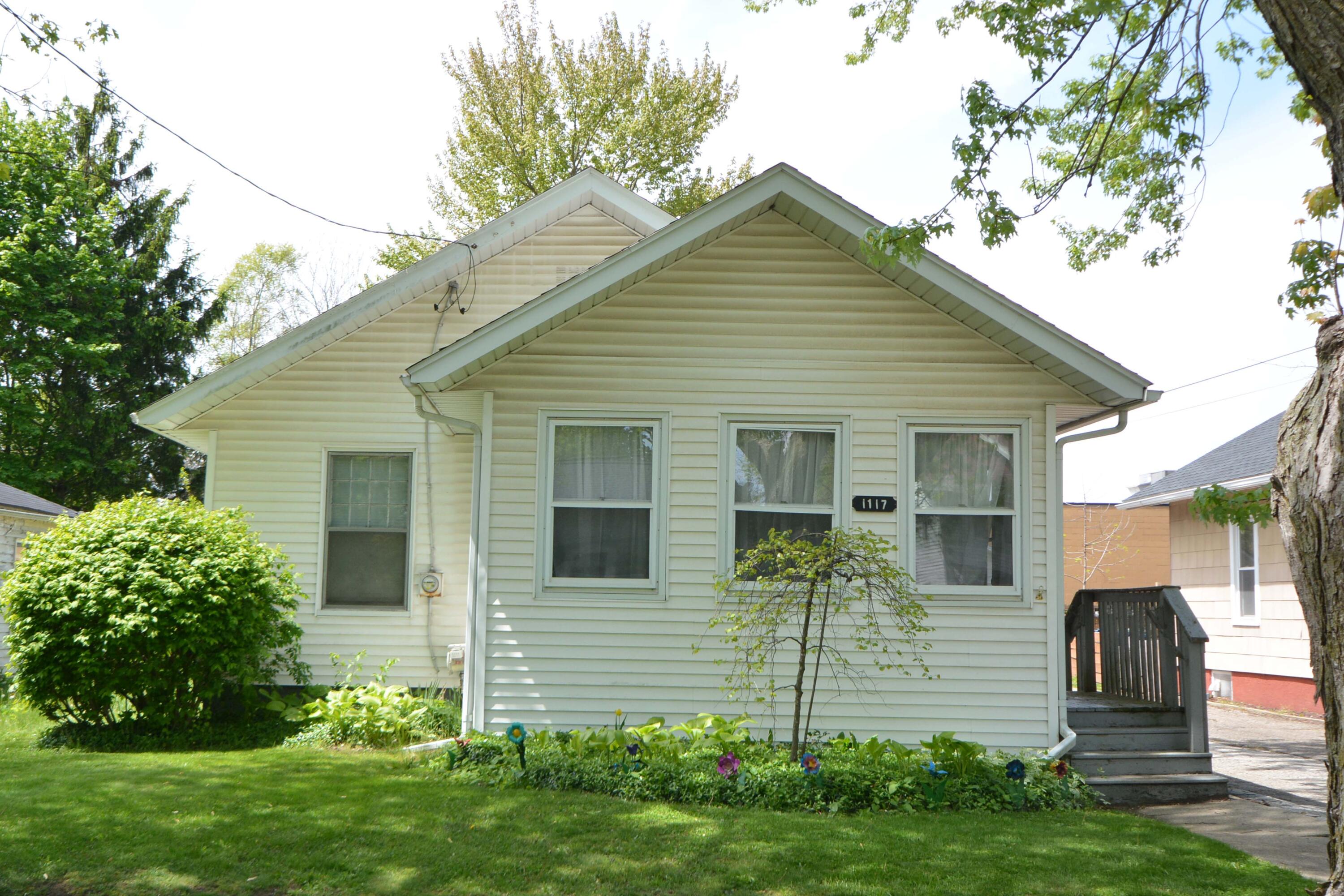 1117 Dayton Avenue Kalamazoo MI 49048