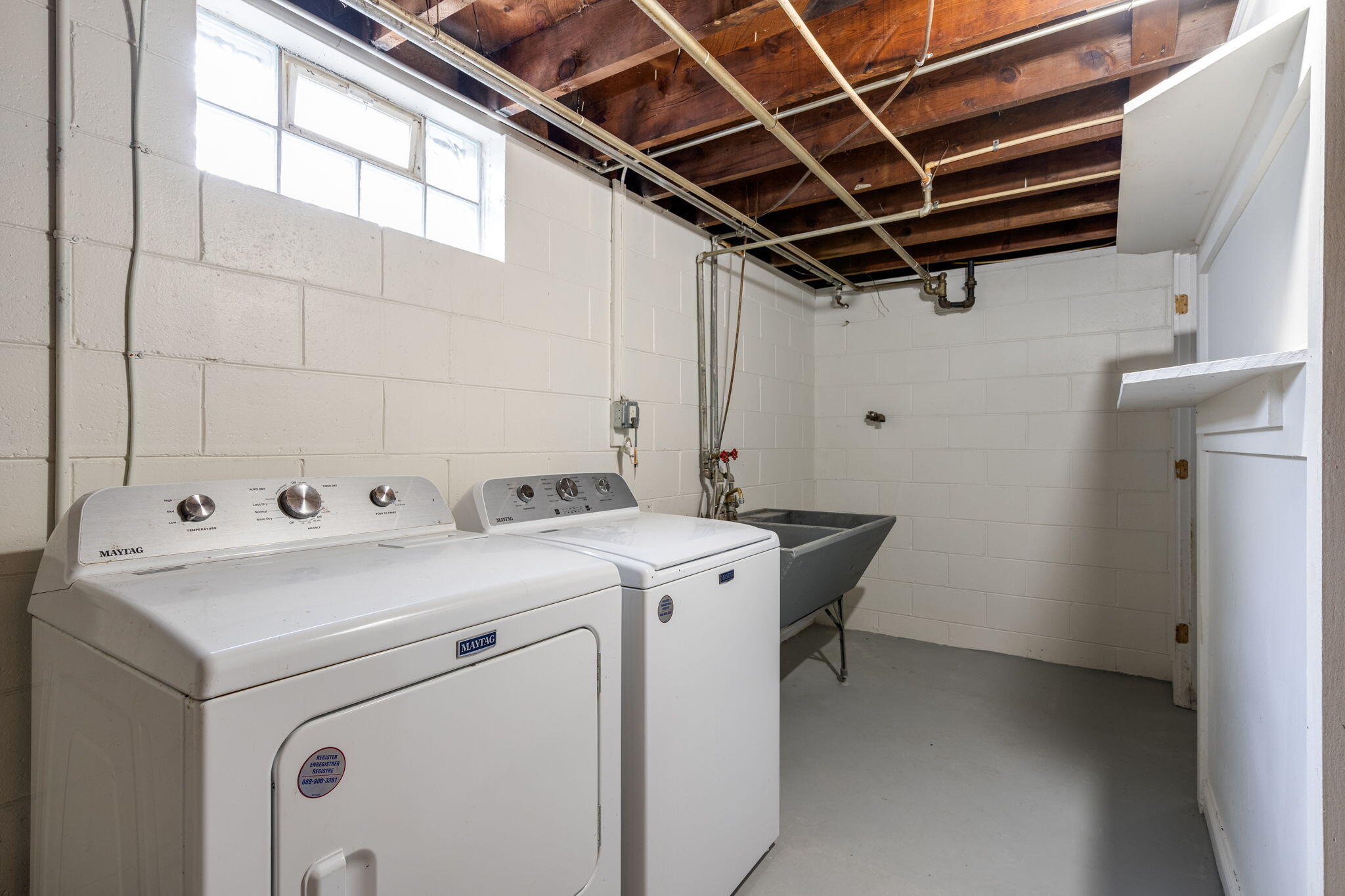 1874 Crowley Street Muskegon MI 49441