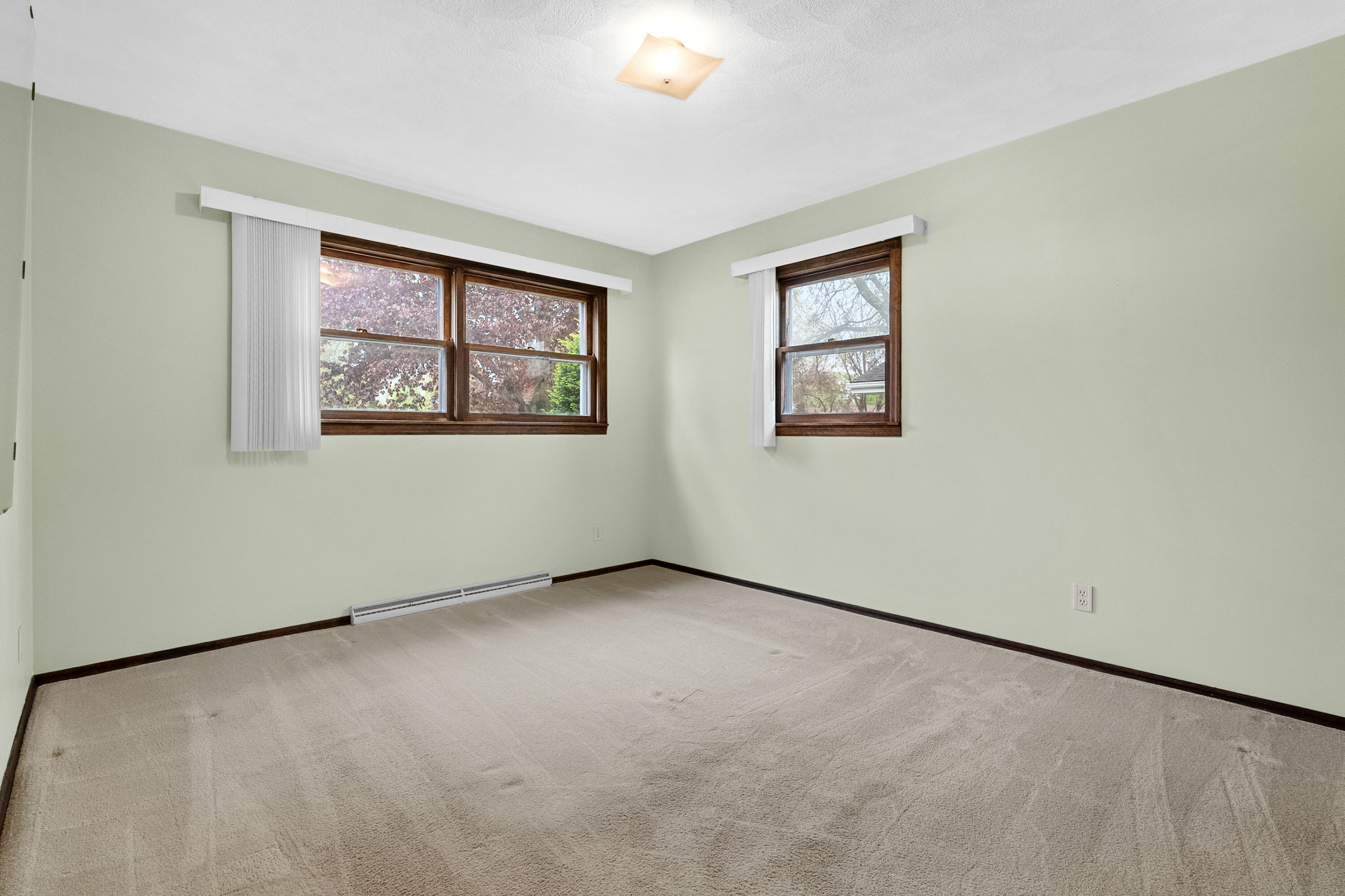 2286 Shiawasee Lane Stevensville MI 49127