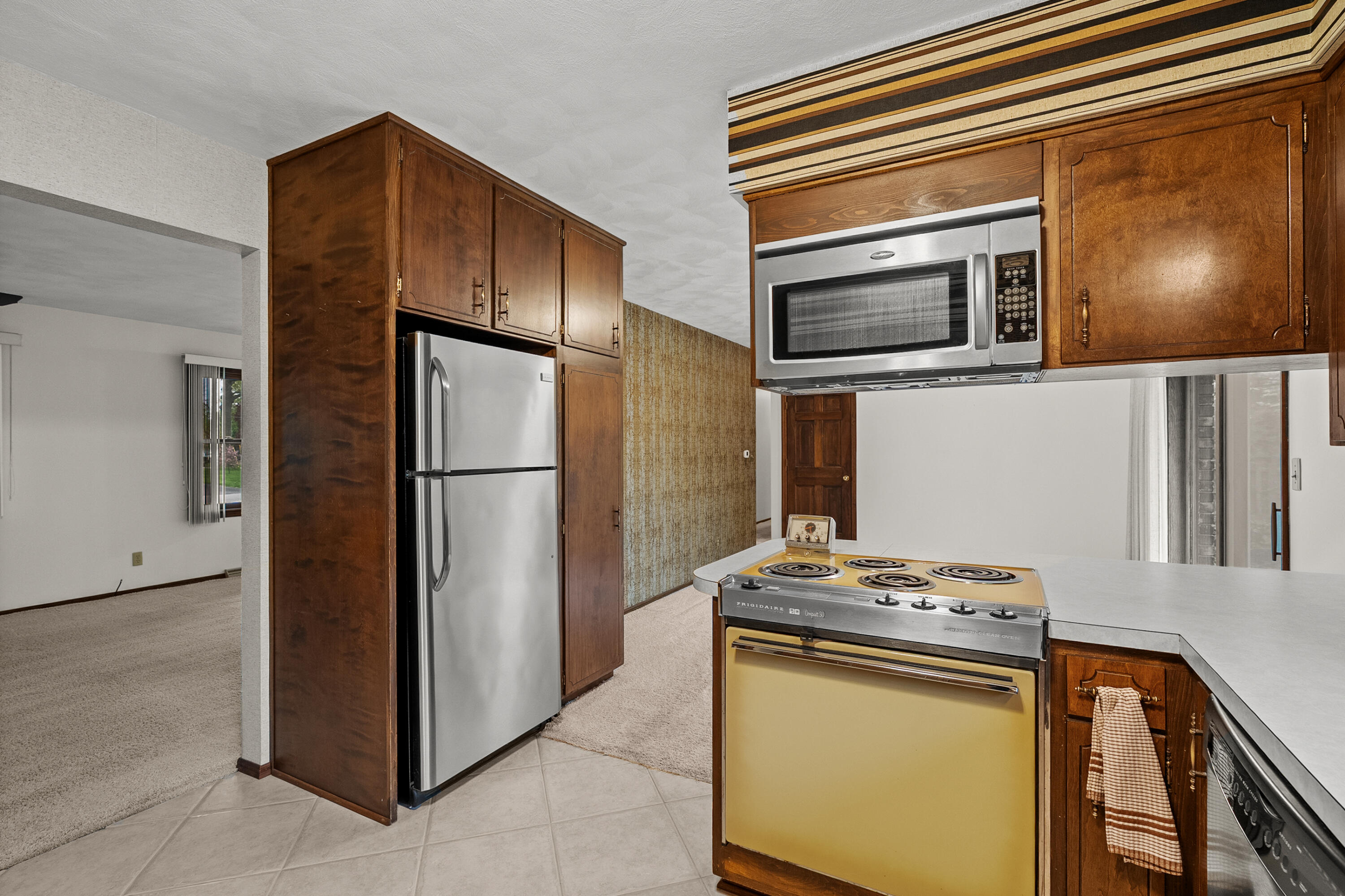 2286 Shiawasee Lane Stevensville MI 49127