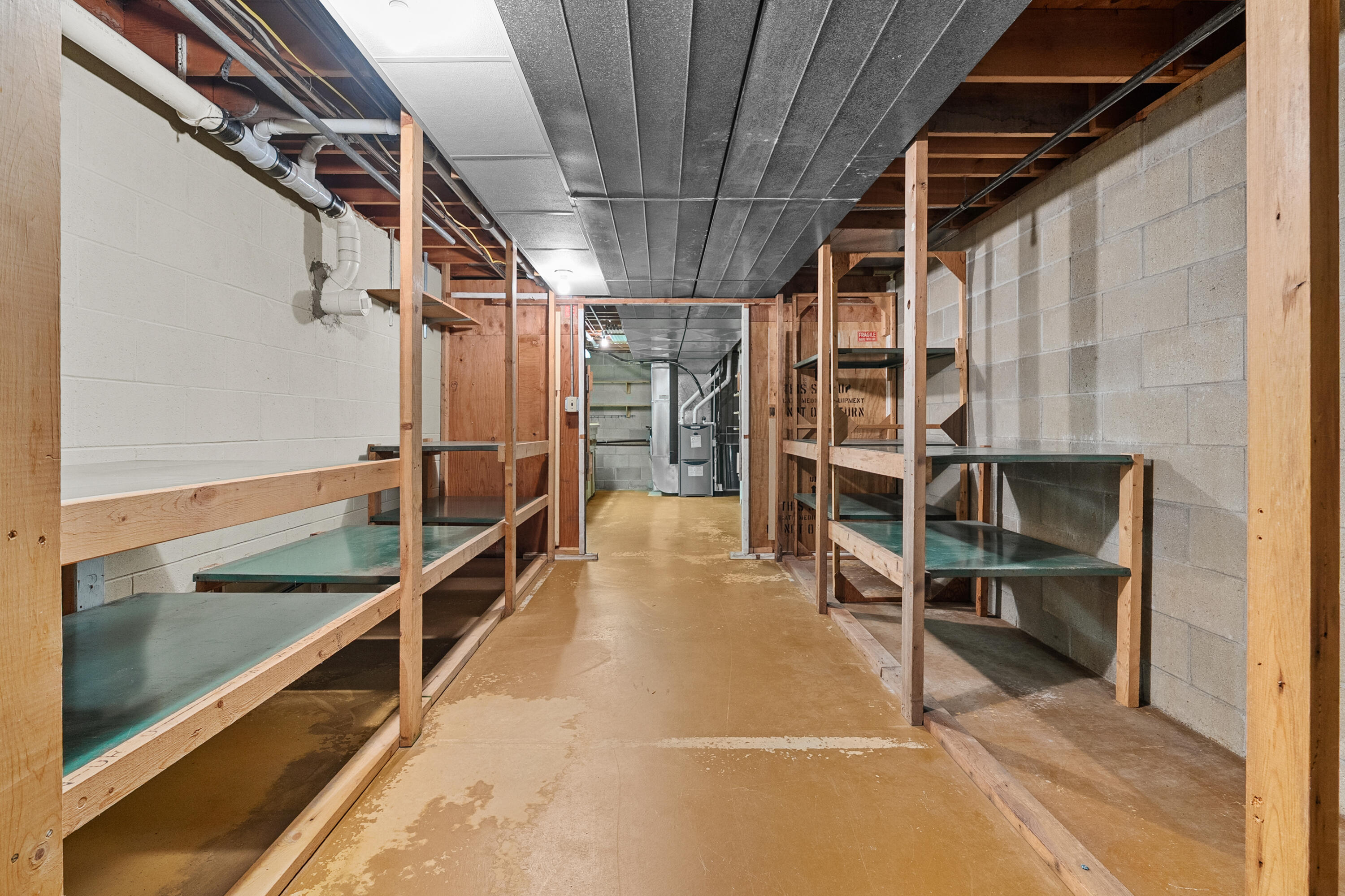 2286 Shiawasee Lane Stevensville MI 49127