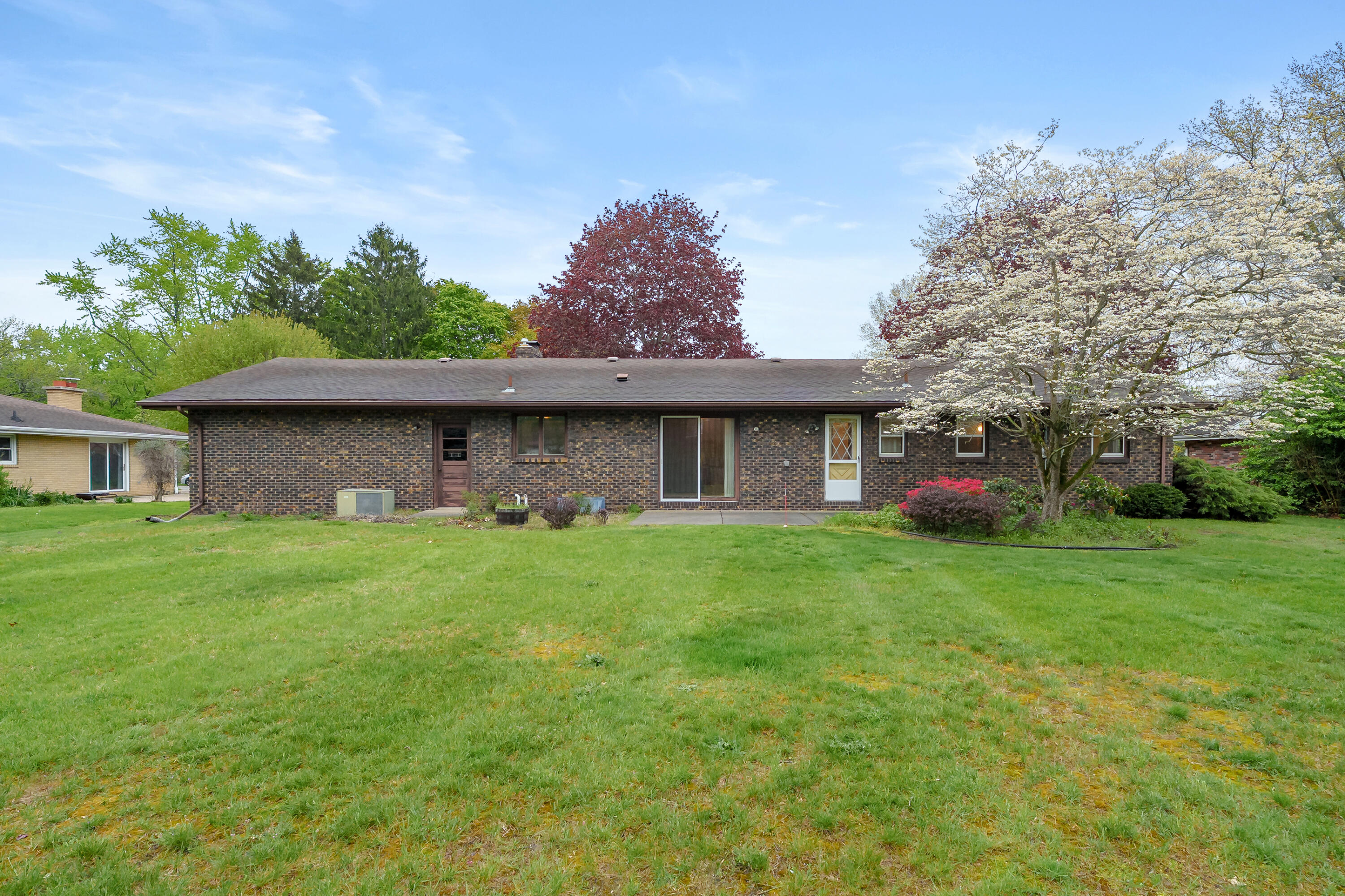 2286 Shiawasee Lane Stevensville MI 49127