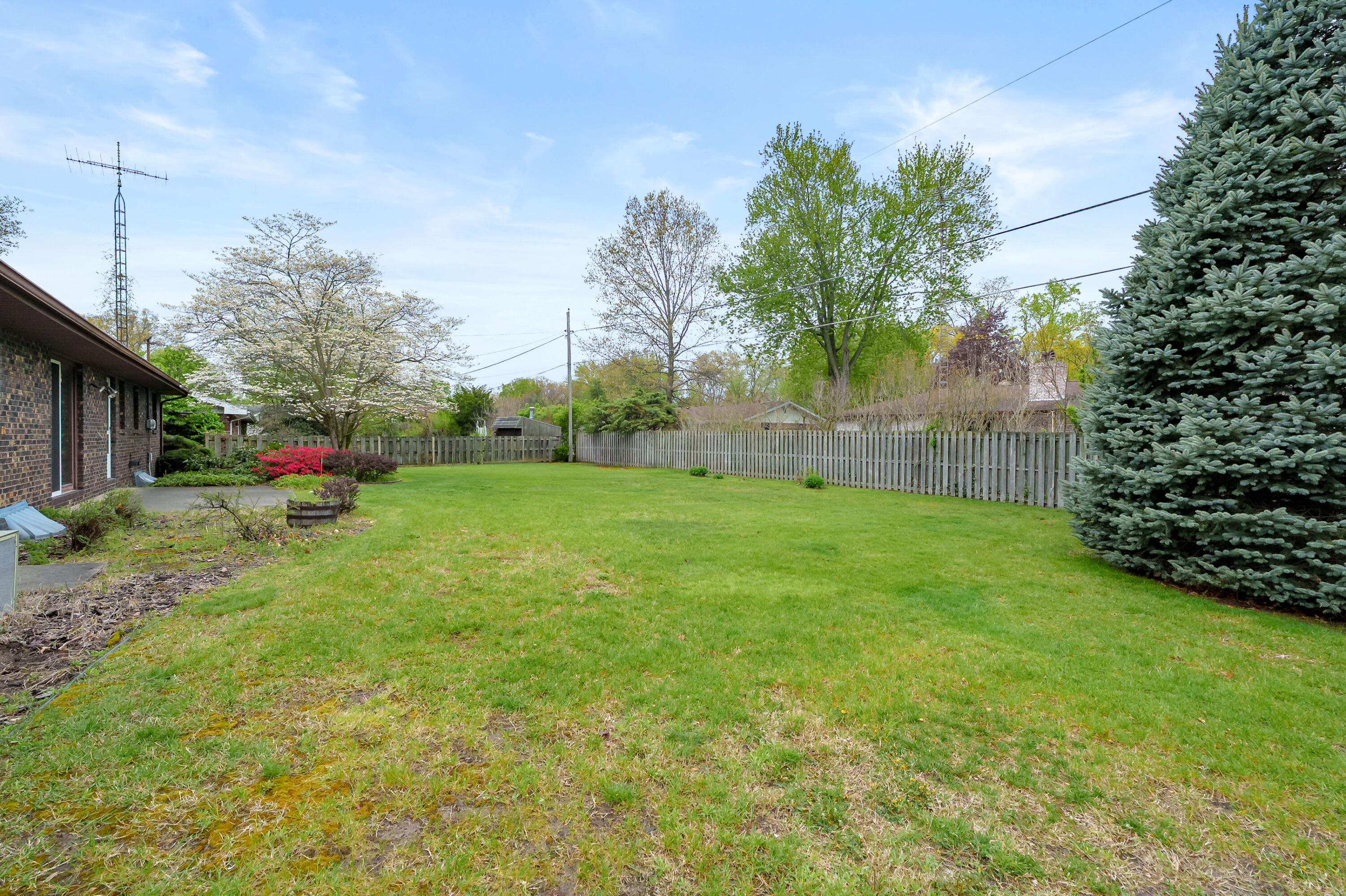 2286 Shiawasee Lane Stevensville MI 49127