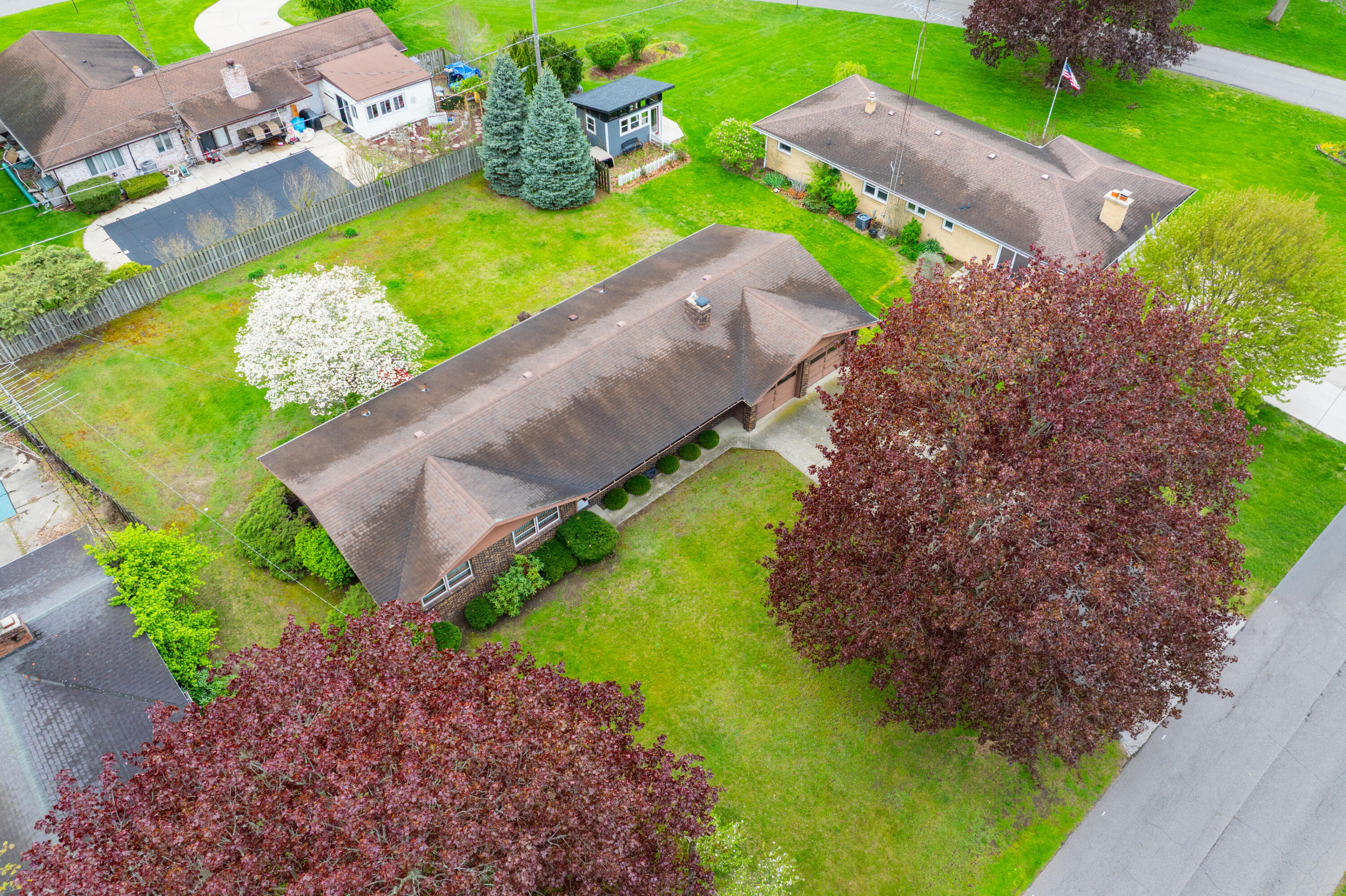 2286 Shiawasee Lane Stevensville MI 49127