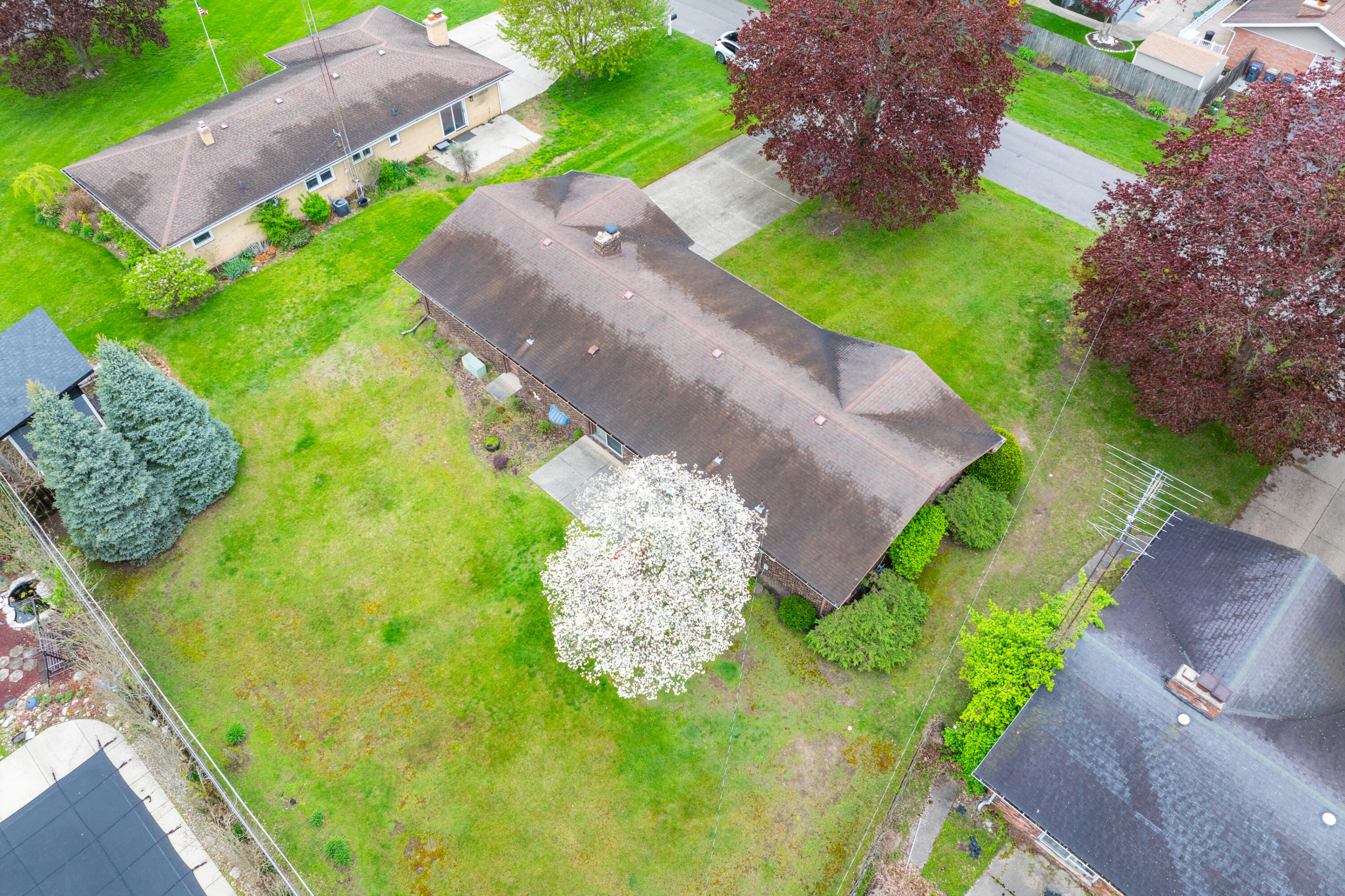 2286 Shiawasee Lane Stevensville MI 49127