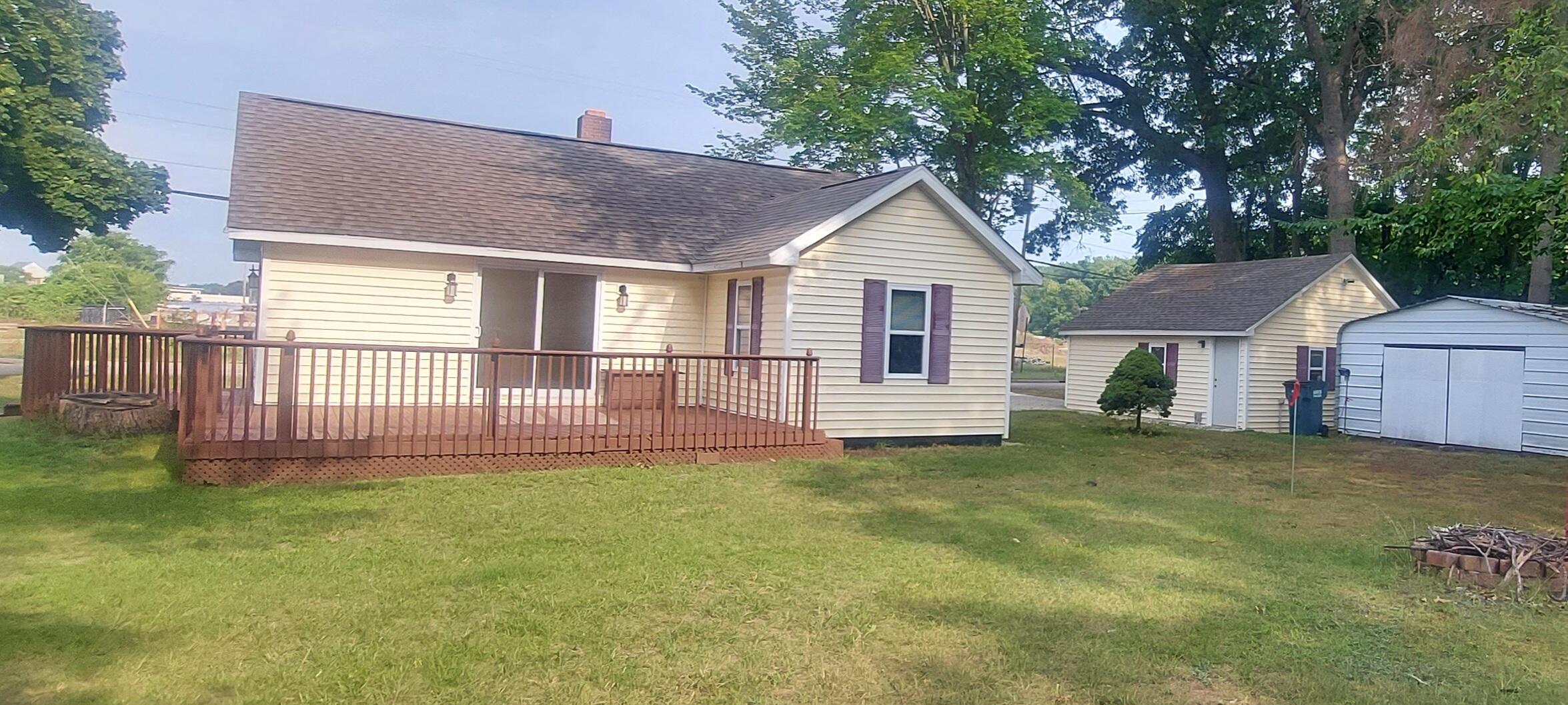 1809 Lindberg Drive Muskegon MI 49441
