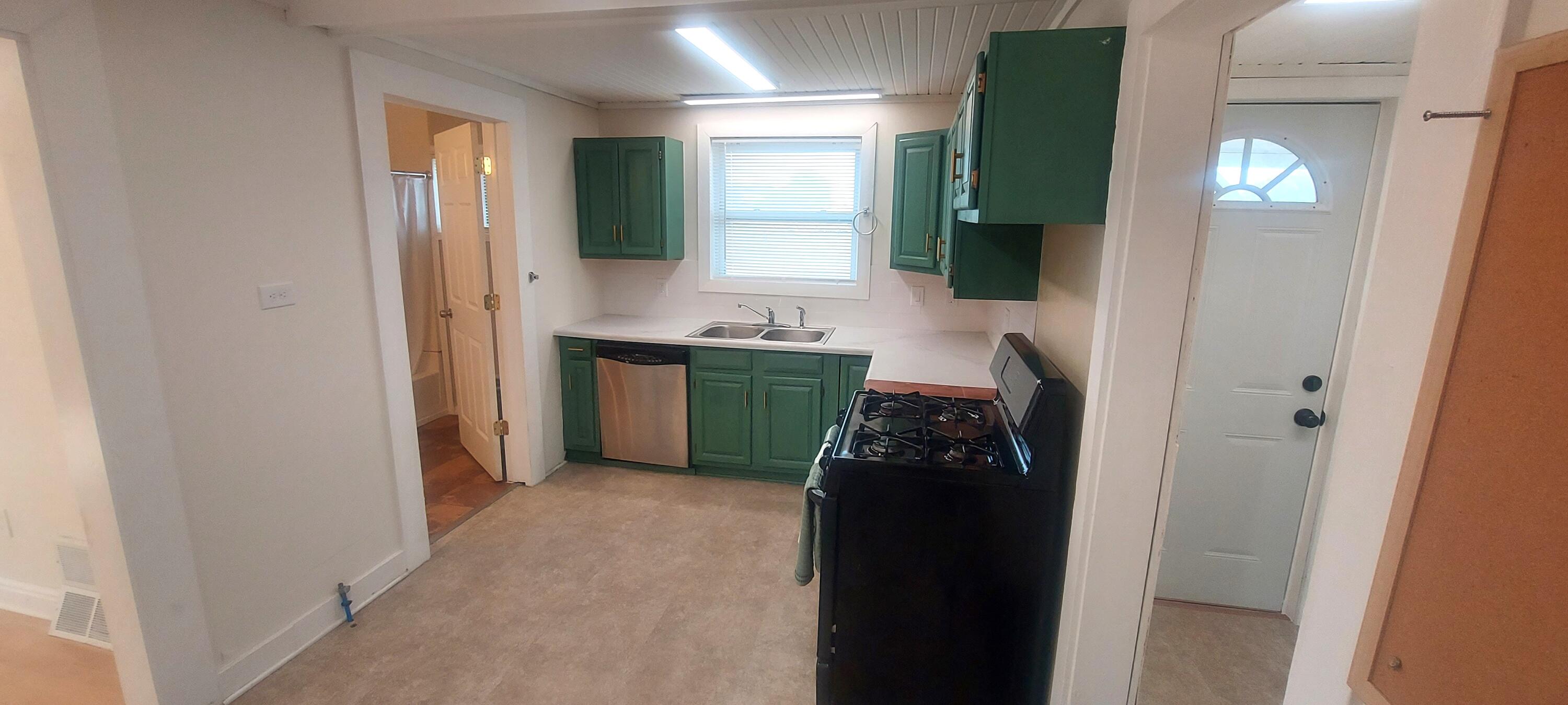 1809 Lindberg Drive Muskegon MI 49441