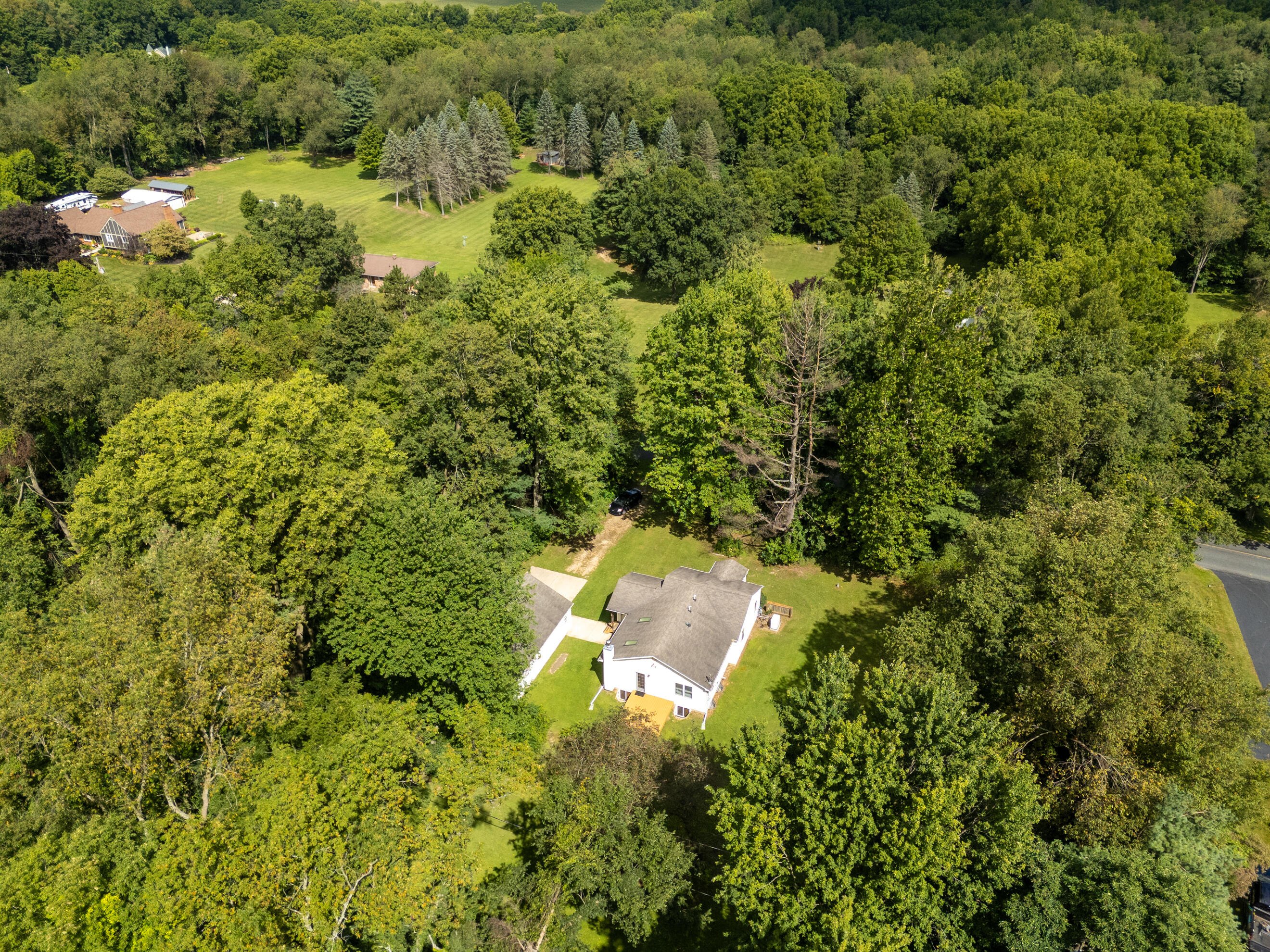 2465 W F Avenue Kalamazoo MI 49009