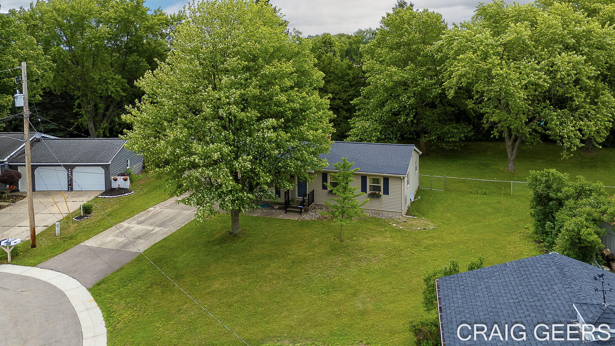 2864 Mustang Court NE Grand Rapids MI 49525