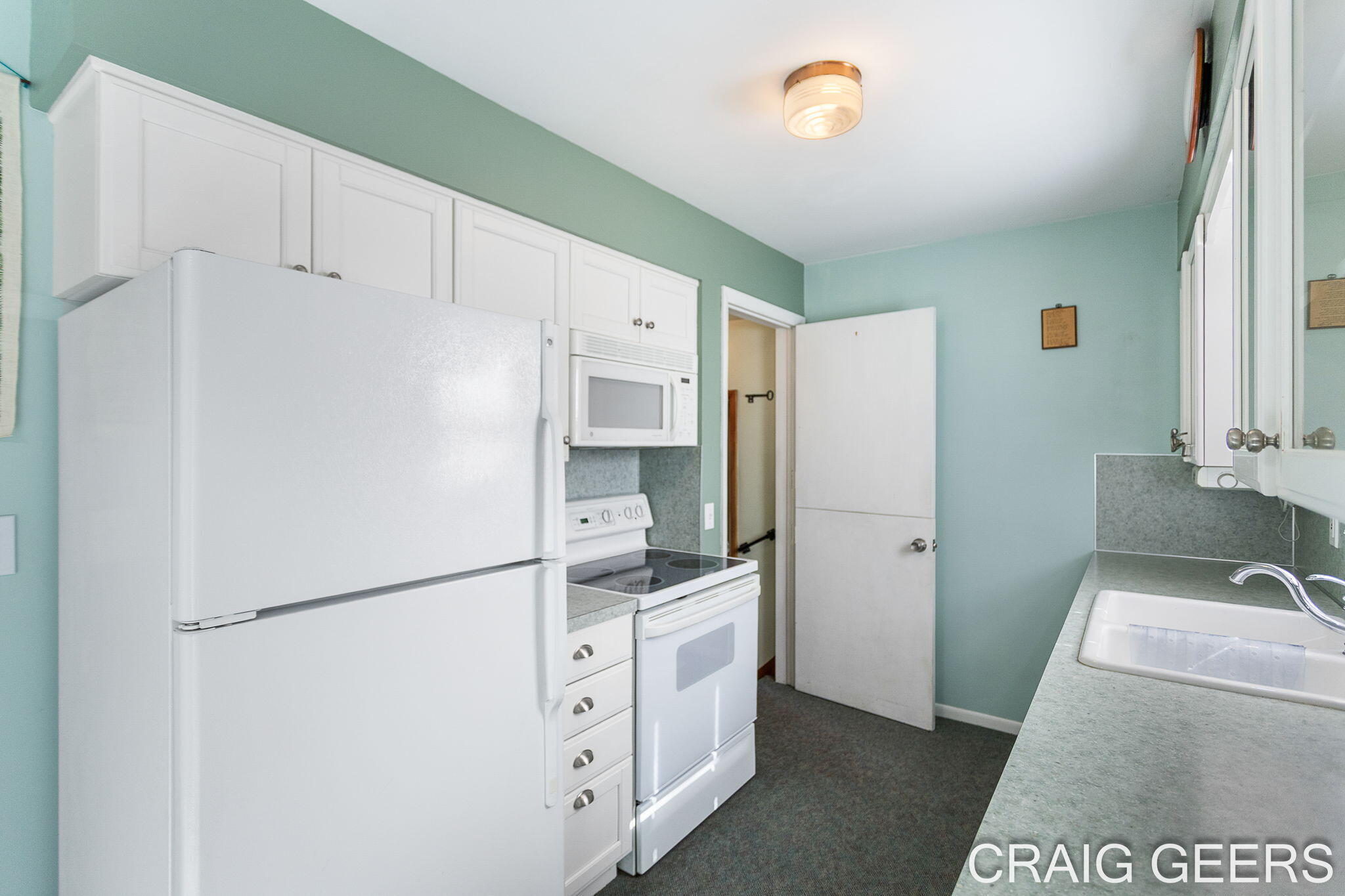 2864 Mustang Court NE Grand Rapids MI 49525