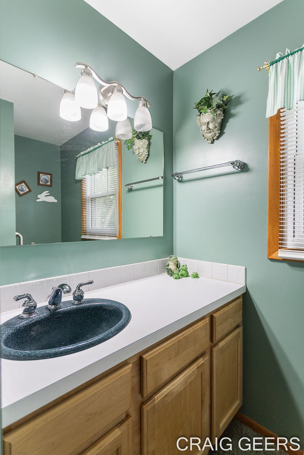 2864 Mustang Court NE Grand Rapids MI 49525