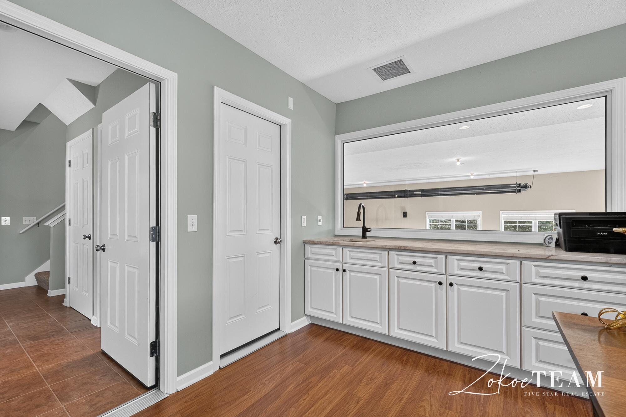 3050 Ridge Port Drive NW Grand Rapids MI 49544