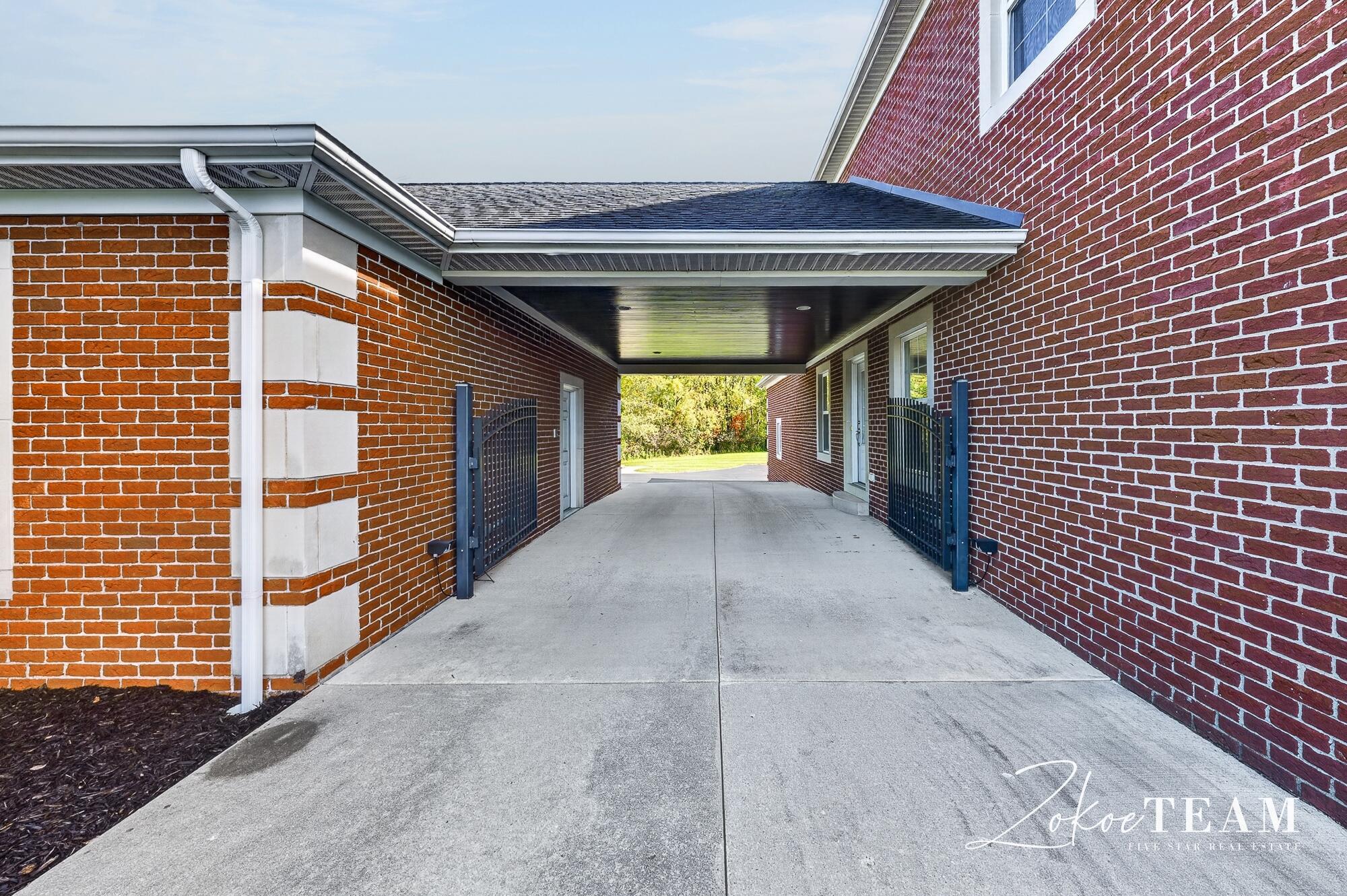 3050 Ridge Port Drive NW Grand Rapids MI 49544