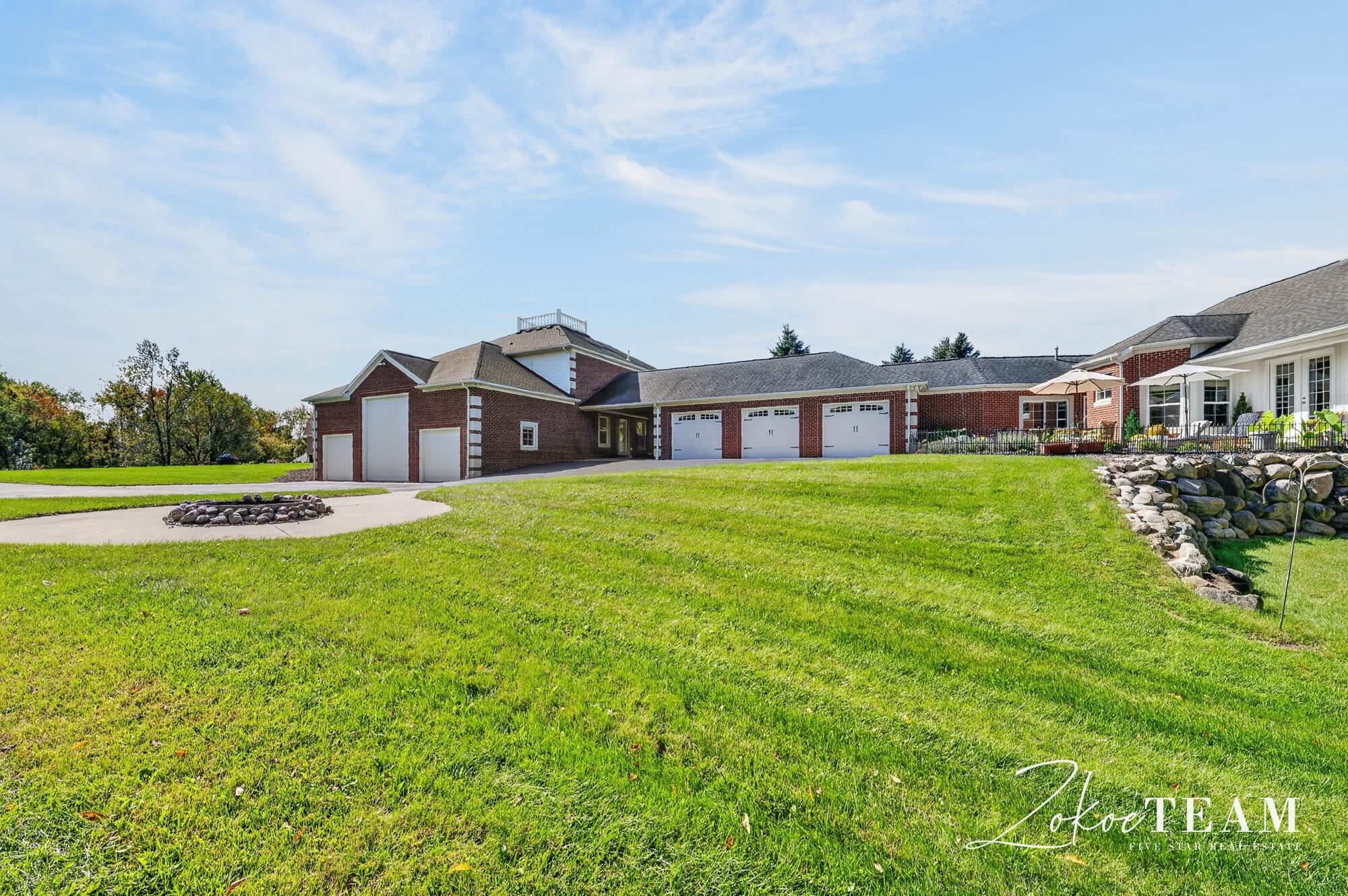 3050 Ridge Port Drive NW Grand Rapids MI 49544