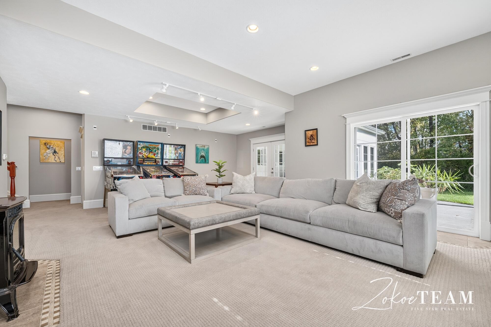 3050 Ridge Port Drive NW Grand Rapids MI 49544