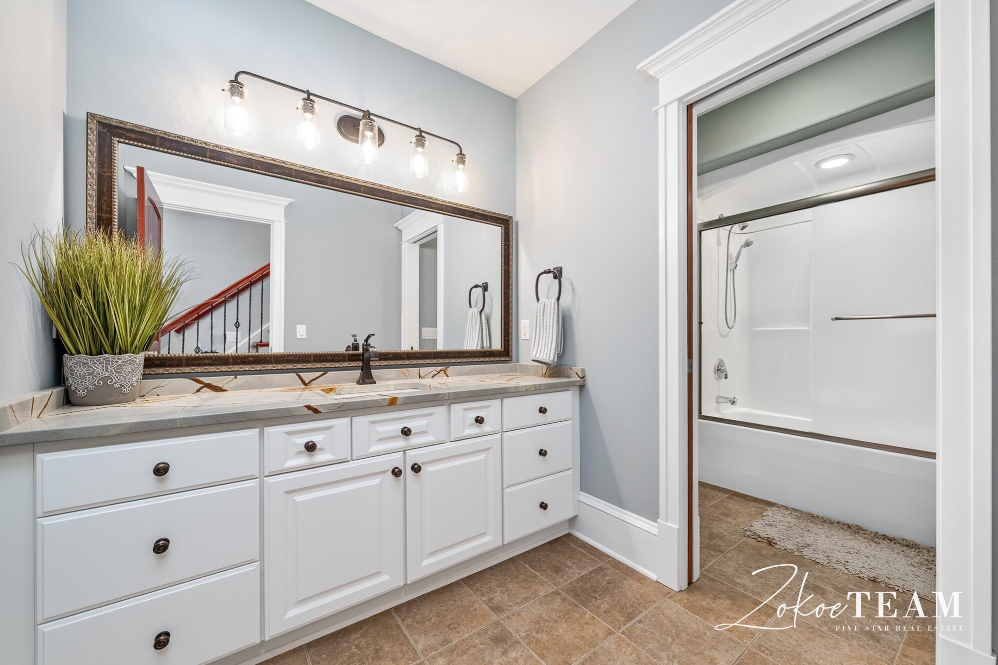 3050 Ridge Port Drive NW Grand Rapids MI 49544